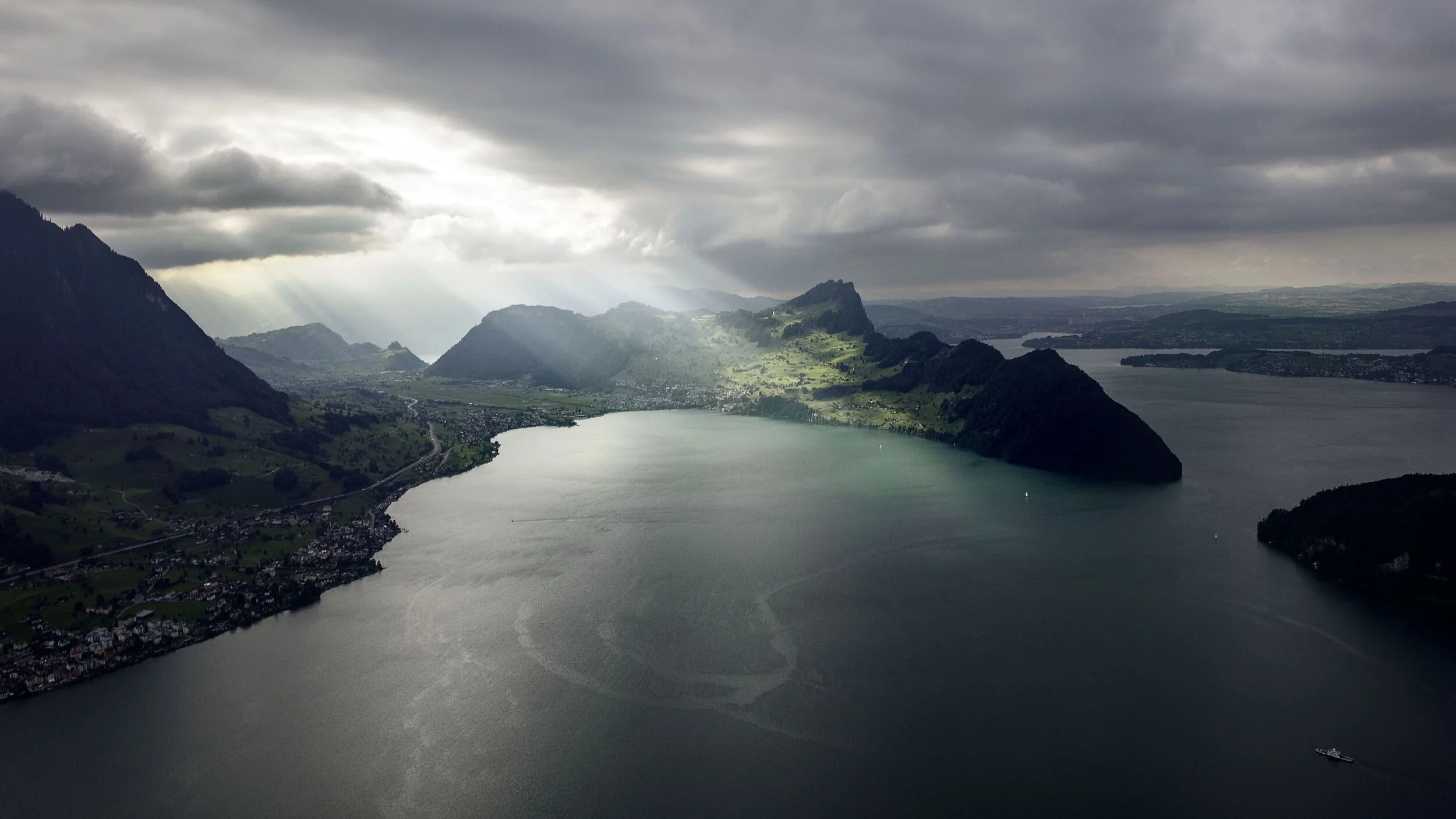 Vierwaldstaetter_Flug02.jpeg