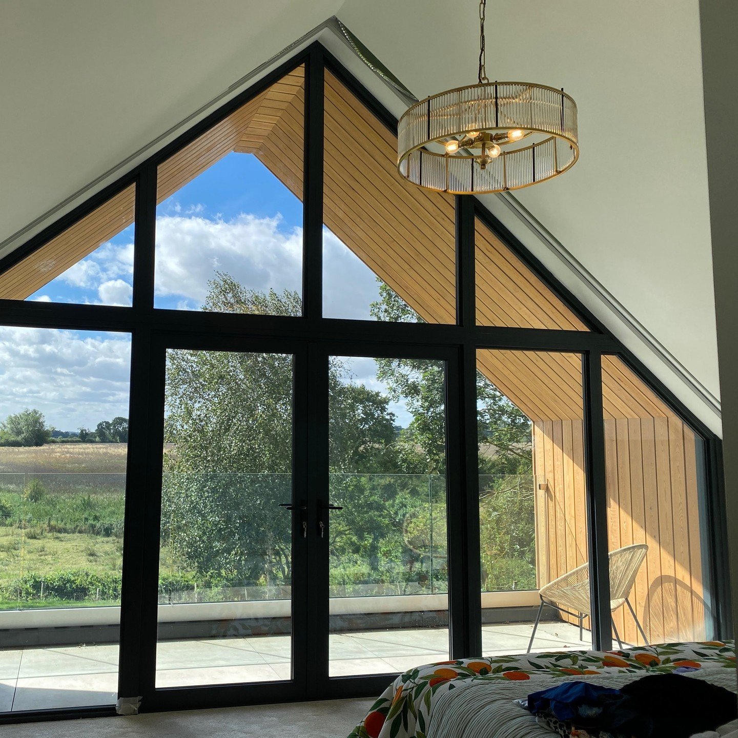 See more, block less 🌳 

Our Duette shades let your views shine, pleat by perfect pleat.

Discover Duette on our website #linkinbio