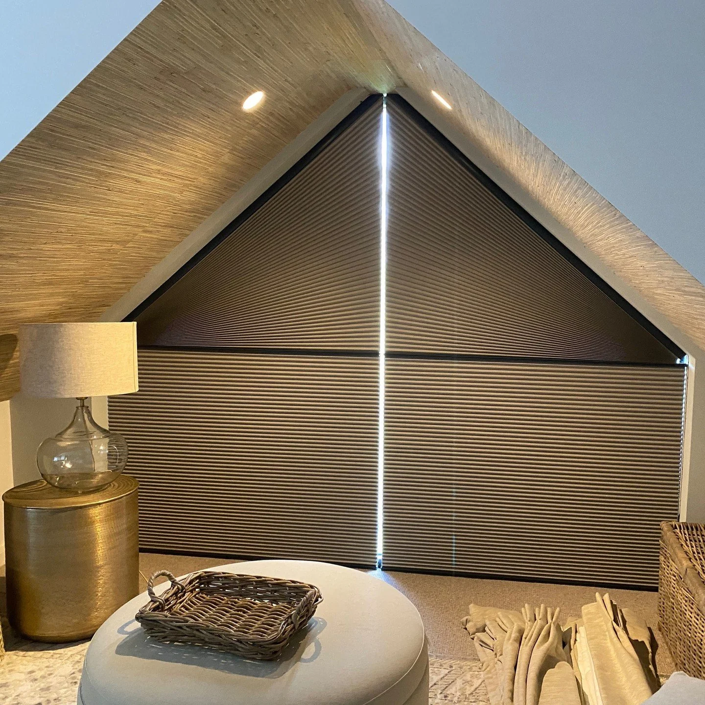 Odd-shaped window? Challenge accepted 🙌🏼

Let&rsquo;s create a cover that fits like a glove.

Did you know we offer remote estimates? 

Just send in photos and rough measurements and we'll do the rest. 

granddesignblinds.com/contact 

#GrandDesign