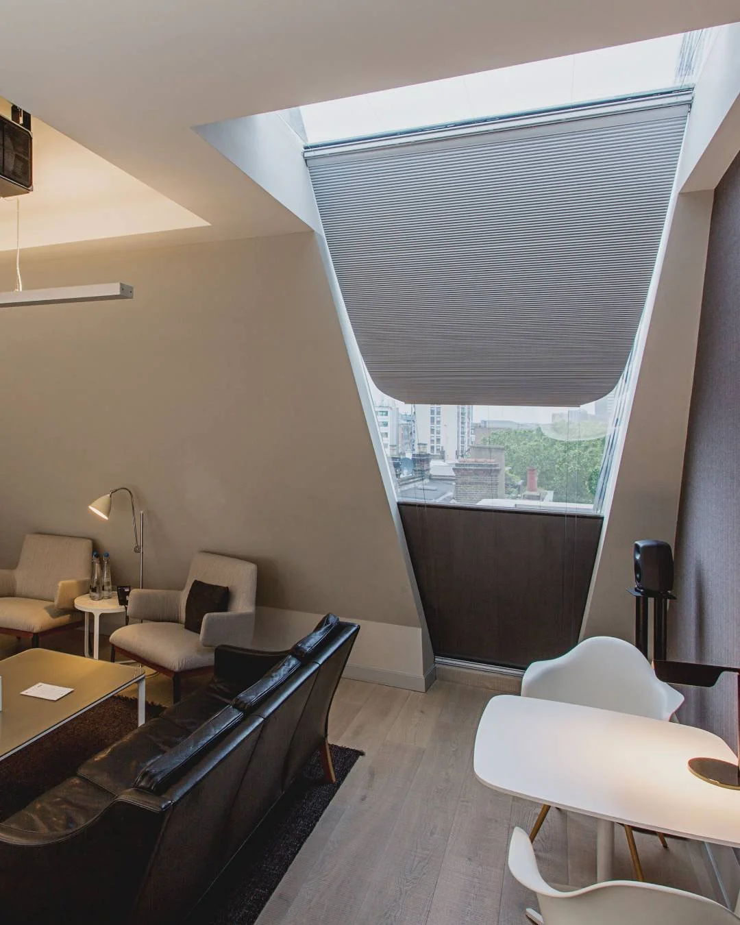 If it ain't tricky, we don't want it...

Just kidding, but there's a reason tricky or unusual shaped windows are our forte 🙌🏼

From curved glass to full-height gables, we design and develop shading solutions where standard blinds simply won't do th