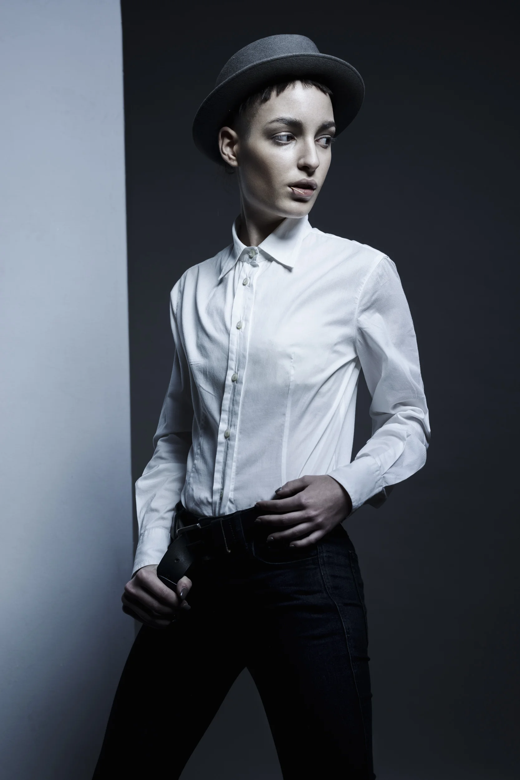 Fashion-Editorial-2-Photography-by-ROAR-Studio-Milan-09.jpg