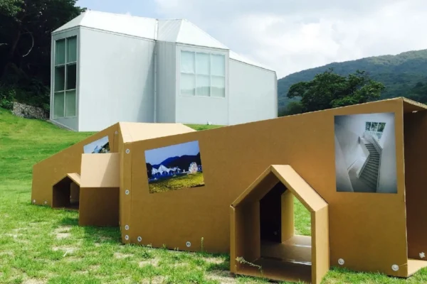 Outdoor.jpg