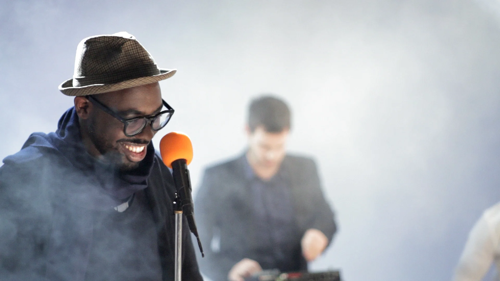 Rizla presents: Rizlab experiments in music - Trouble