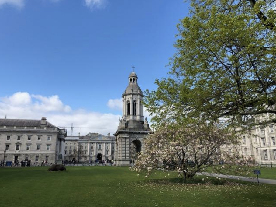 THE COLLEGE SAGE CROSSES THE POND FOR SPRING BREAK