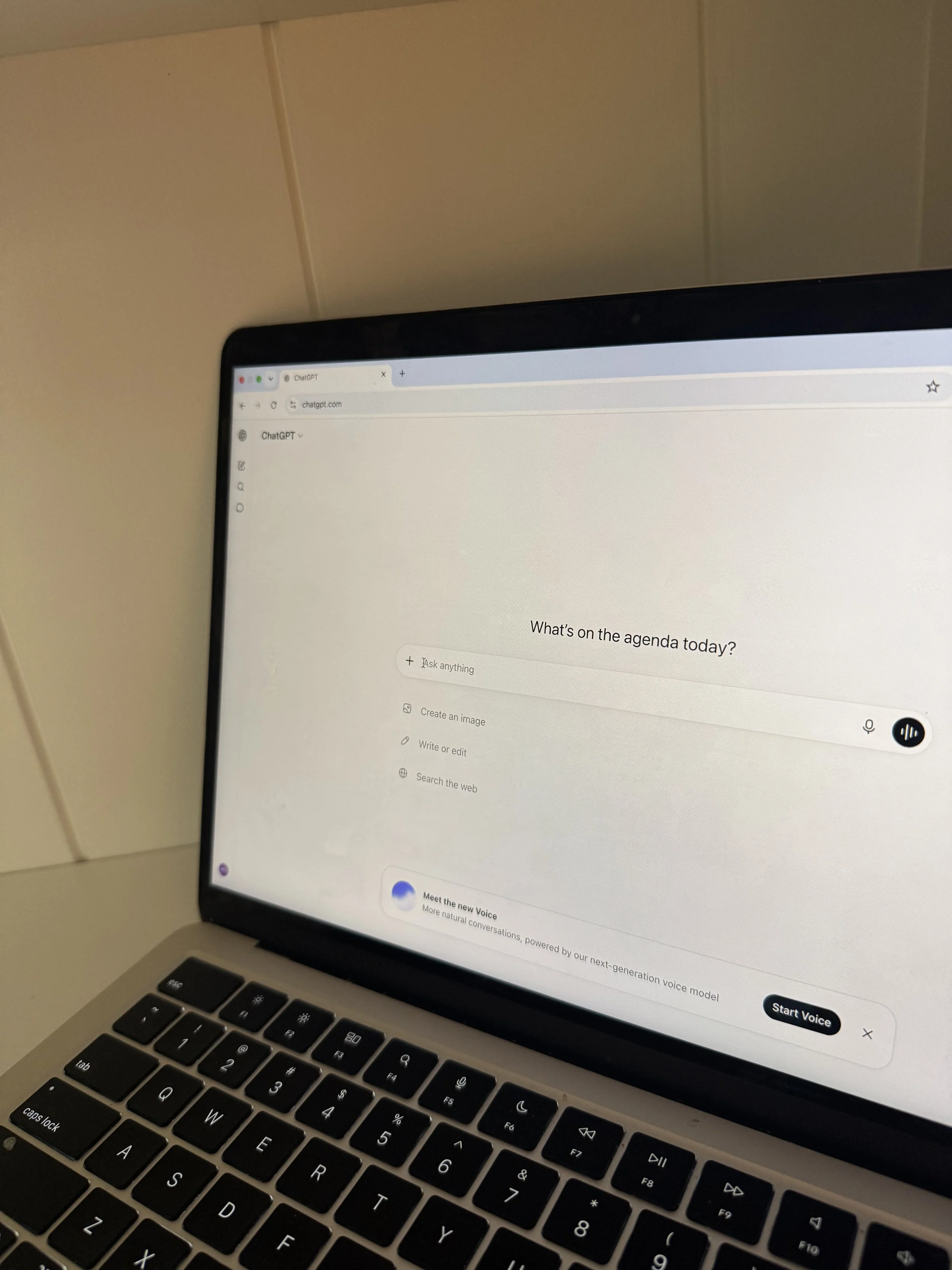 AI and The Future of the College Classroom 