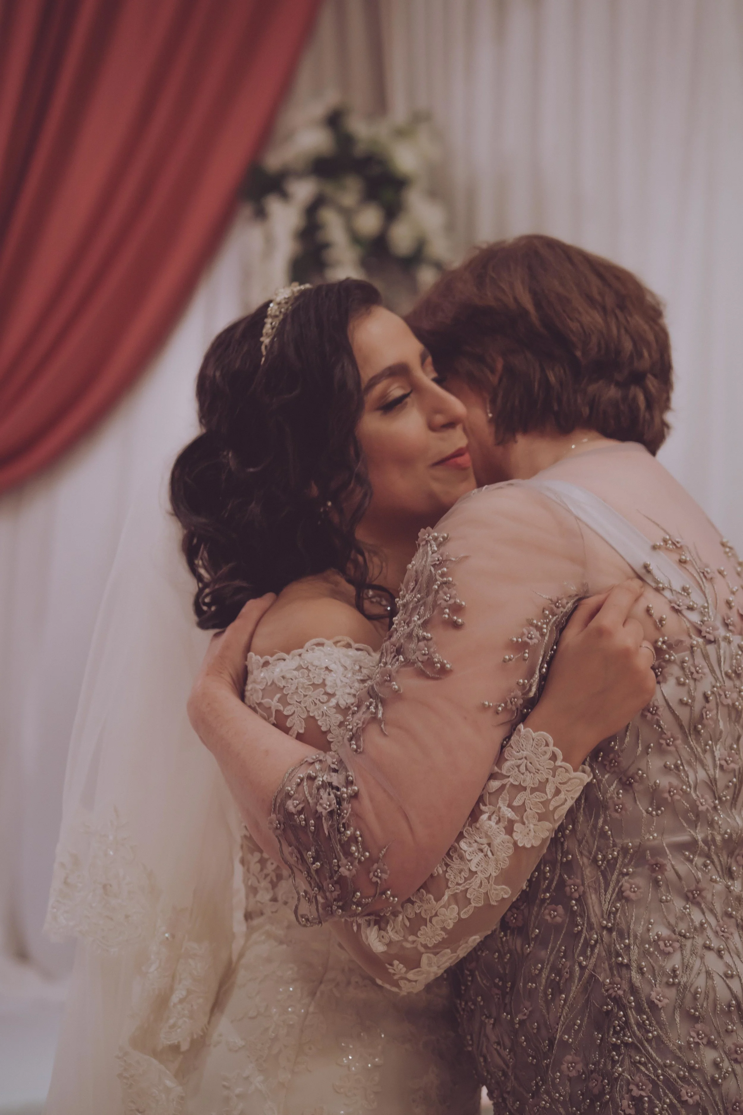 Lubna & Mohamed (781 of 977).jpg