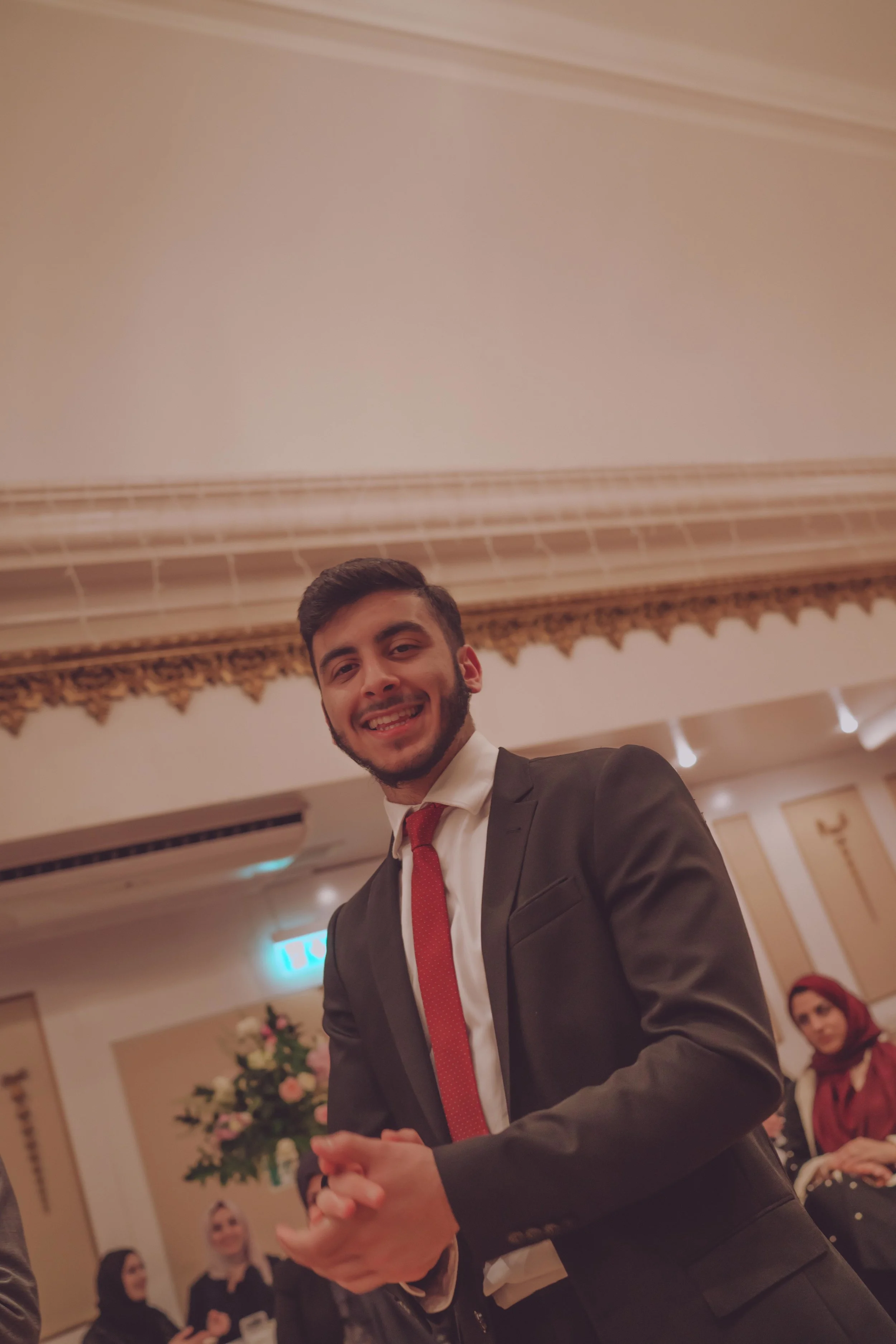 Lubna & Mohamed (931 of 977).jpg
