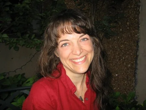 Bell, Denise
