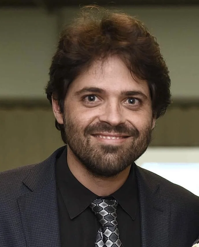 Vargas Martínez , Rene A.