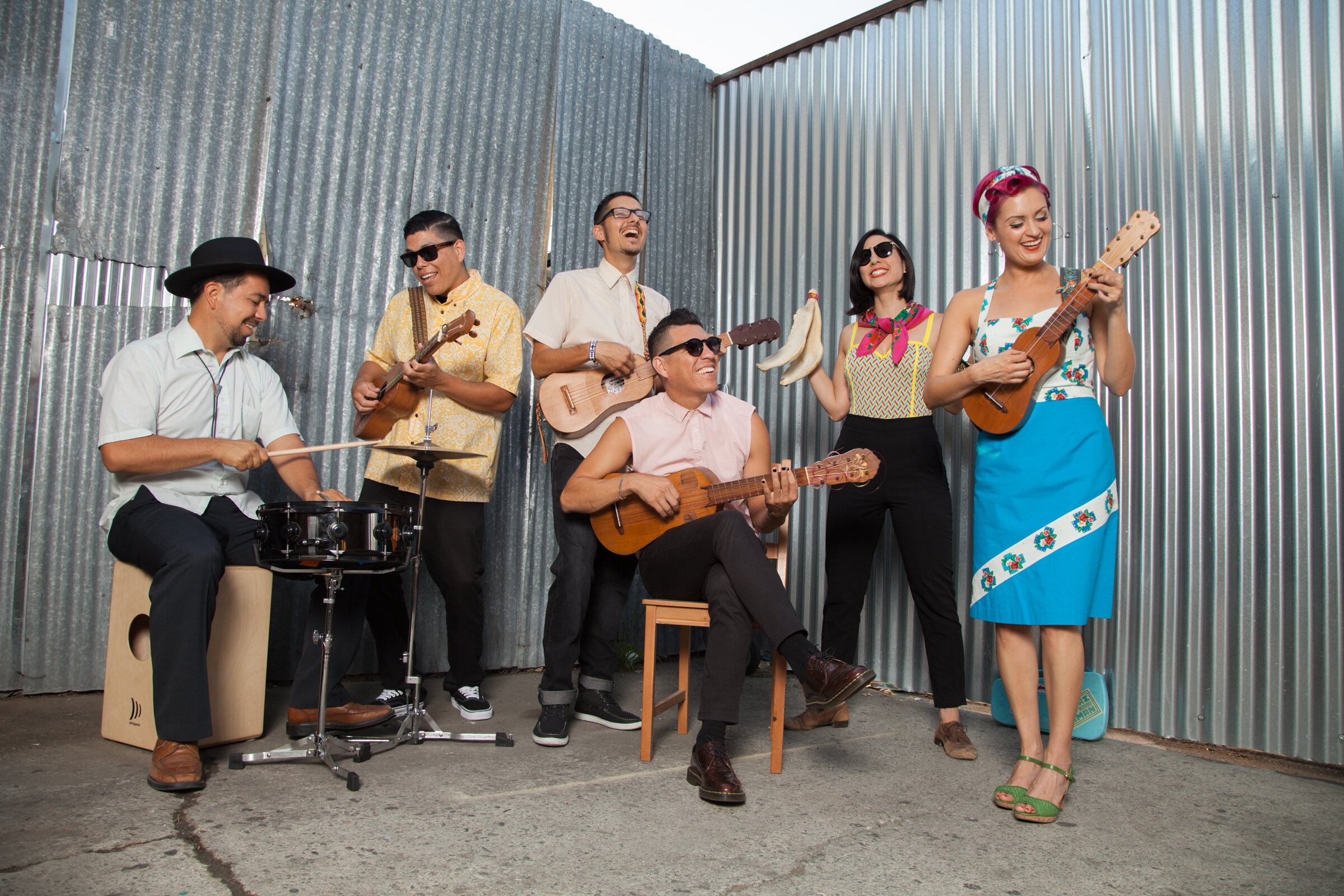 Las Cafeteras