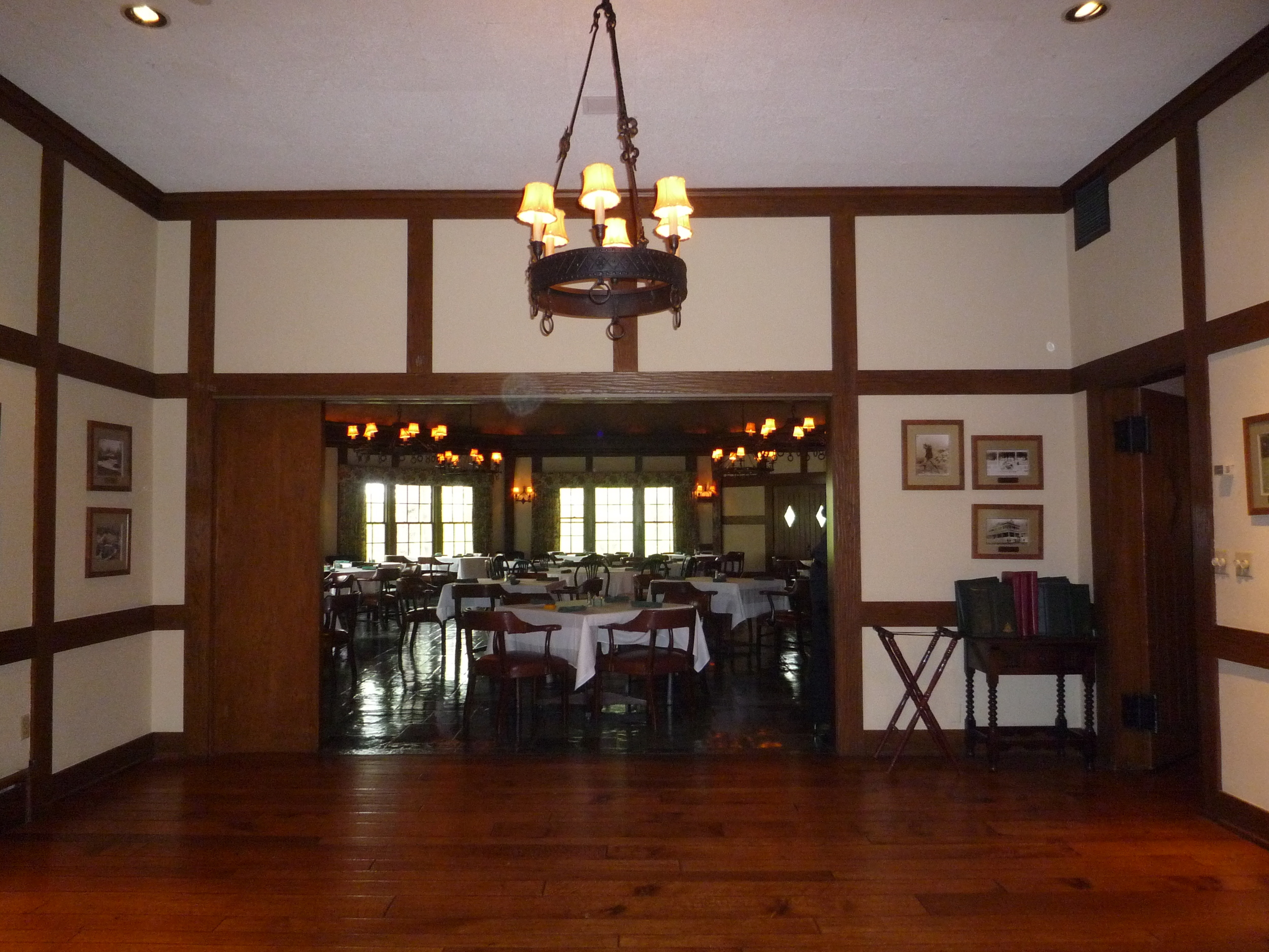  Grill Bar View Towards Dining Room (Before Renovation) 