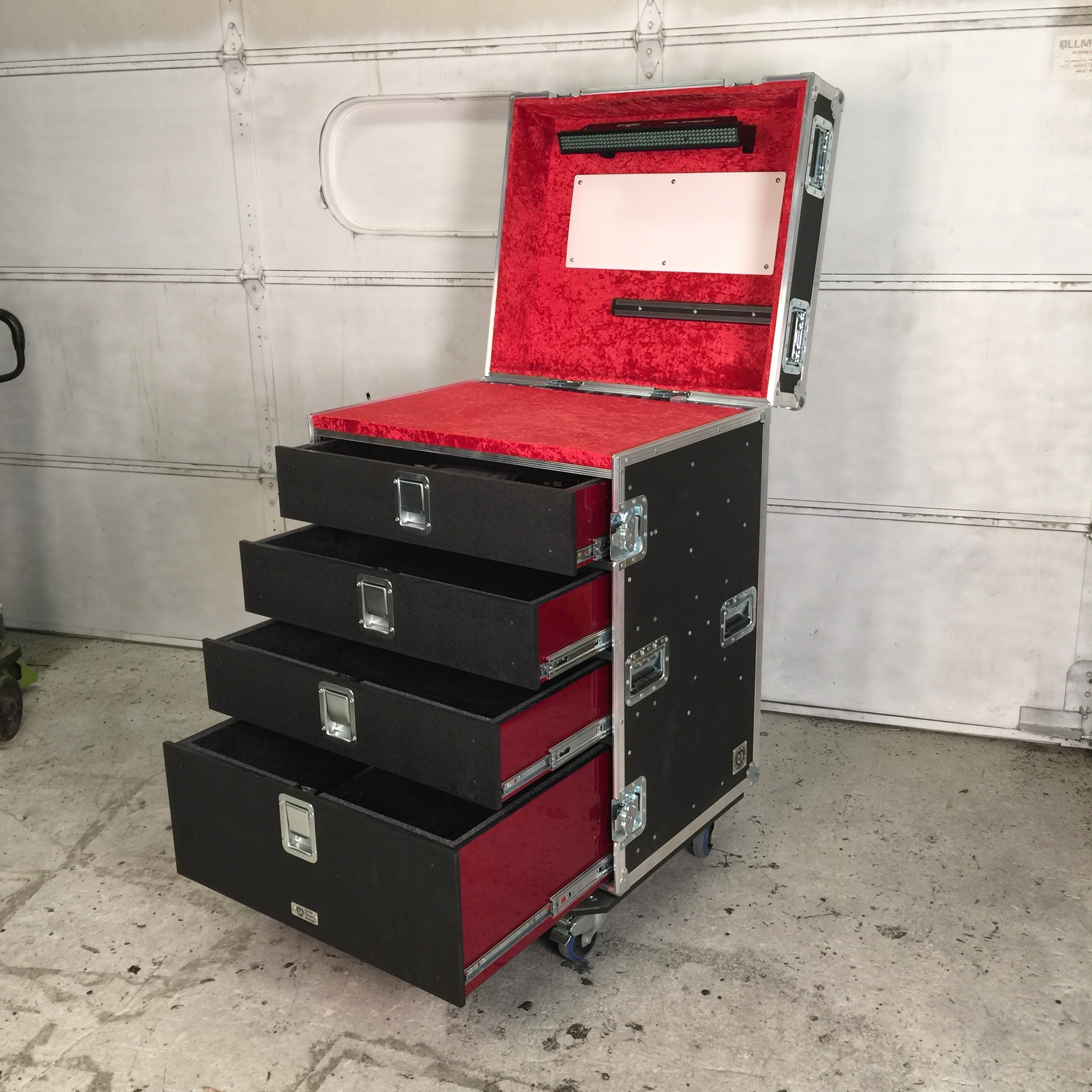 32x28 Guitar Tech Workbox Red and Red IN STOCK.JPG