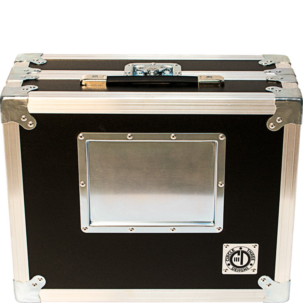 GT-Briefcase-02.jpg