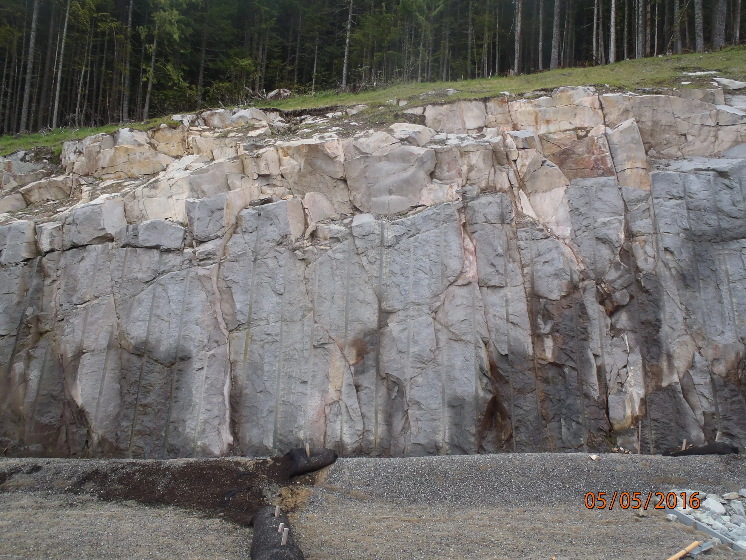 5 - Mirror Lake_Gen0019_20160505_LCA.JPG