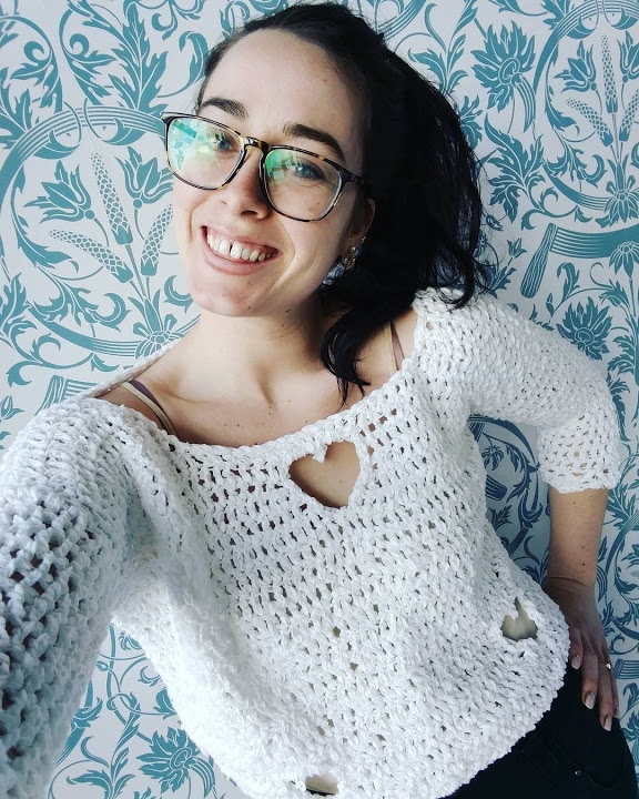 I made this heart cut-out top for my rehearsal dinner with The Rare Creature 'Loop' organic cotton yarn <3