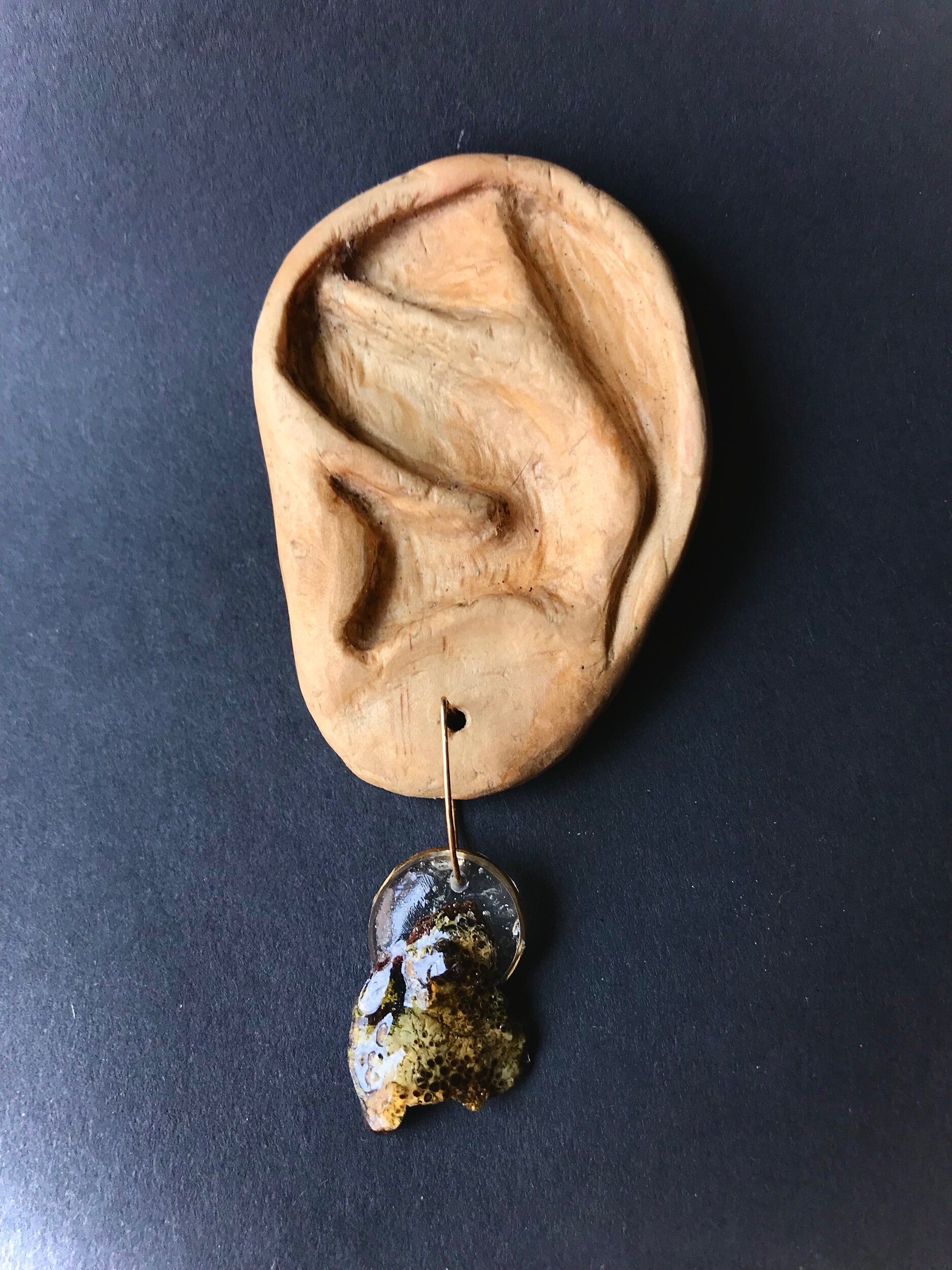 879EC1F7-BCC5-4270-B26E-3A4DF4038D0C