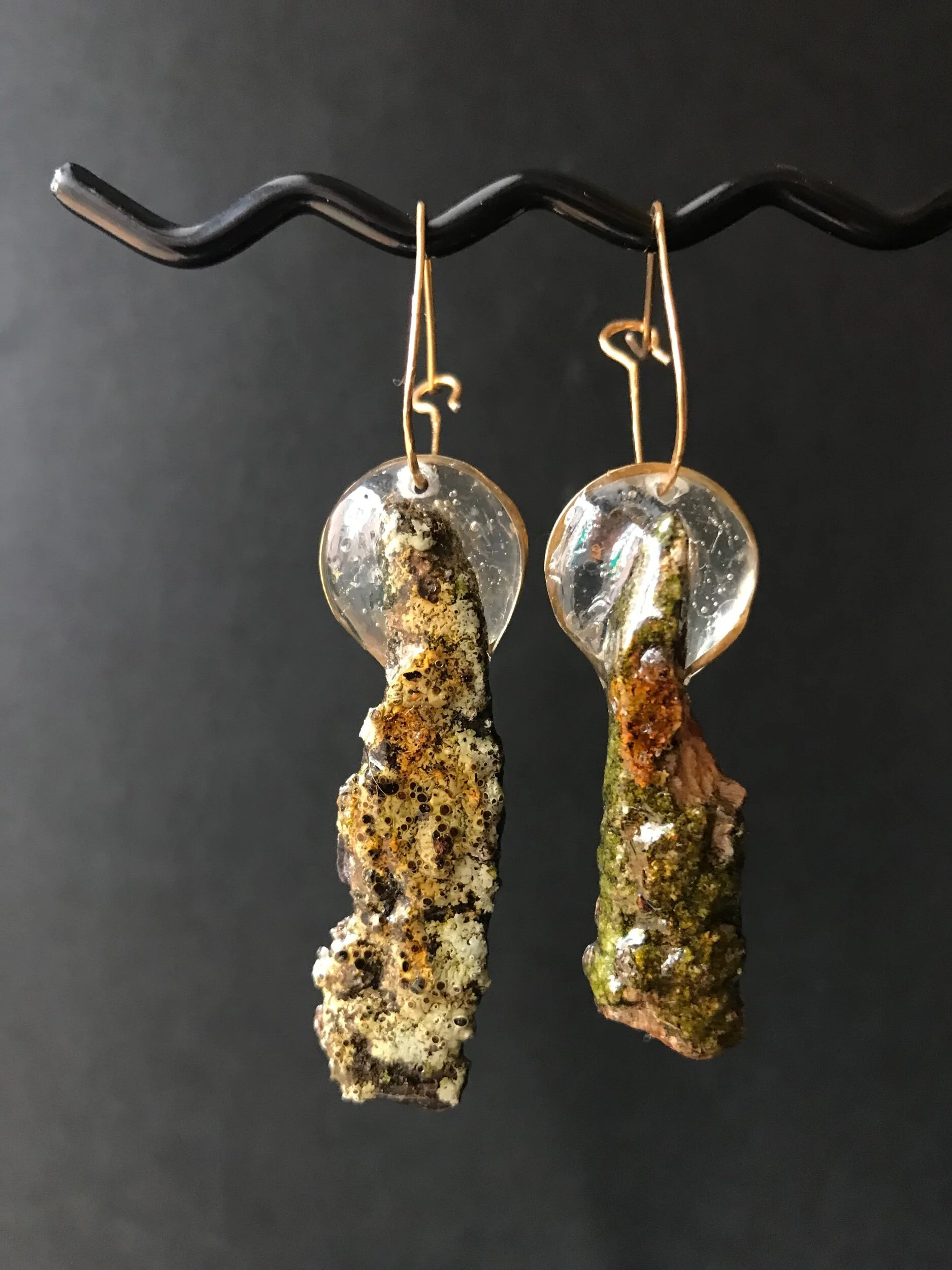 2DEF1FE9-7821-4A17-A9BD-C073D45F67A1