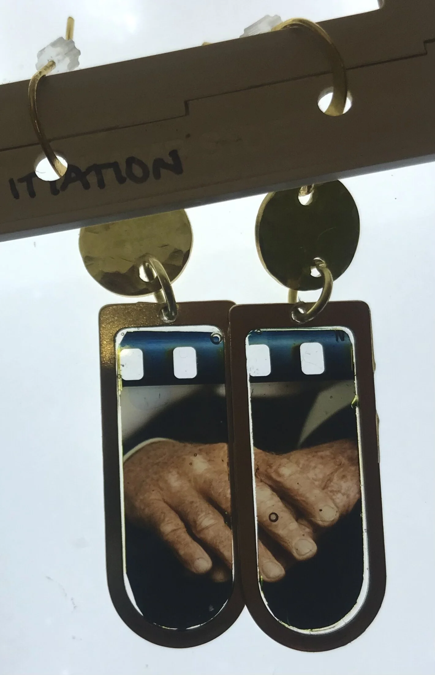 824A3692-3CA0-4F2B-B2A8-387554CE2480