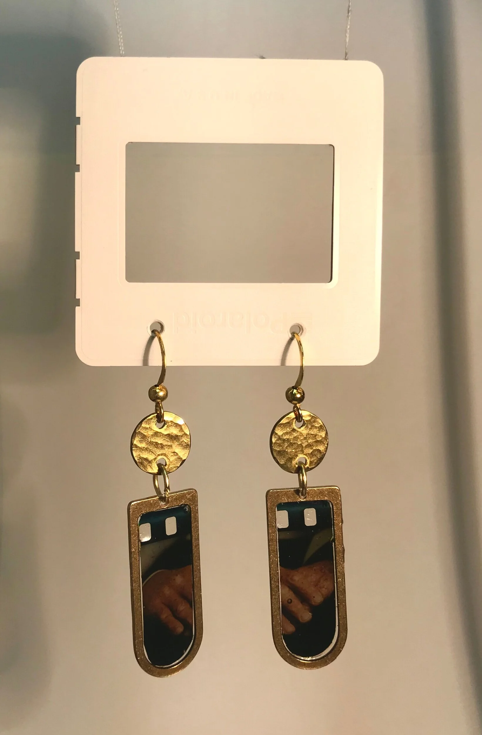 64EF8DAD-6B58-4D08-9137-65BB7ECB9C1B