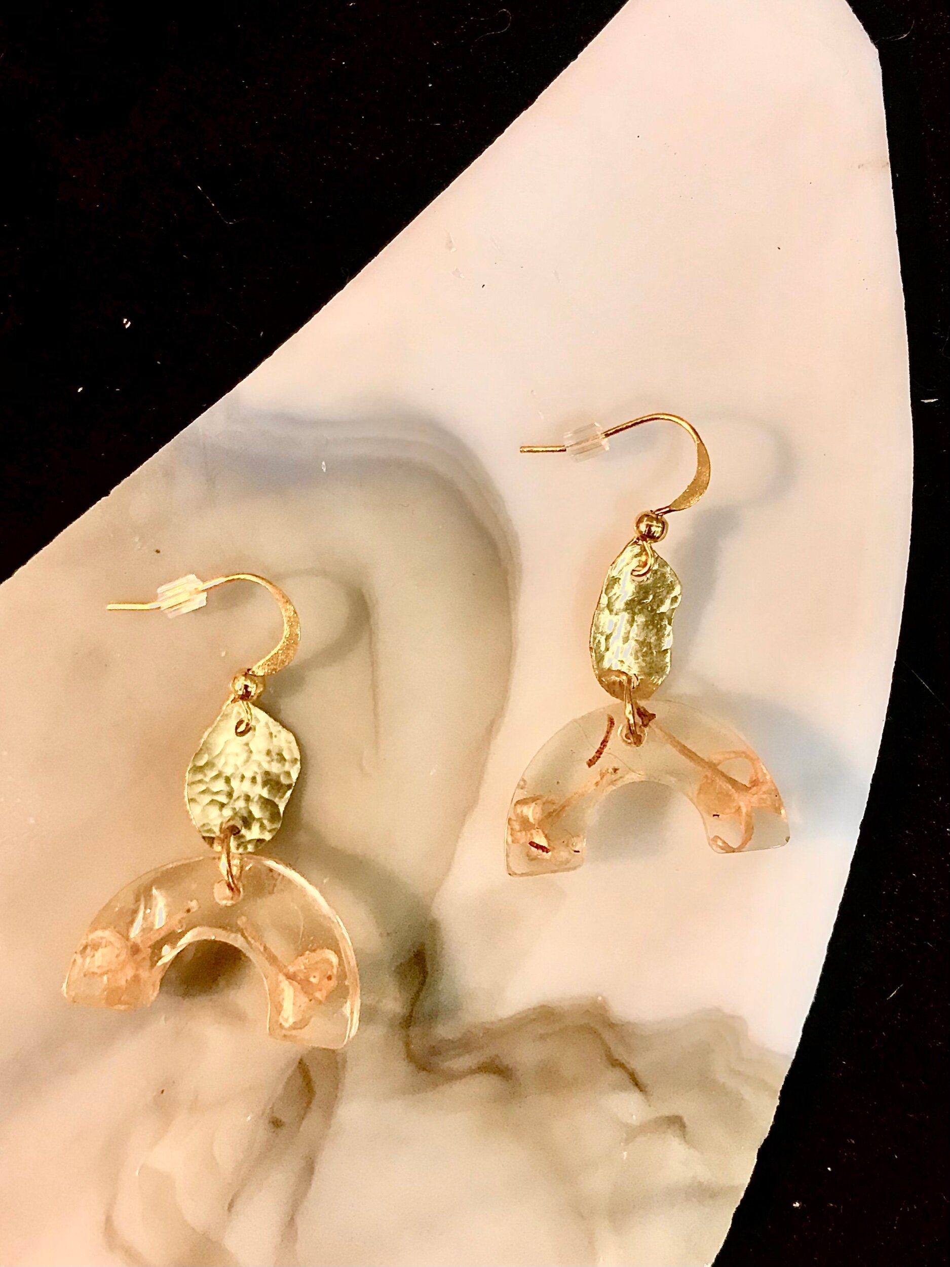 45F9C109-A3A5-4DFB-B286-287EC96AE300