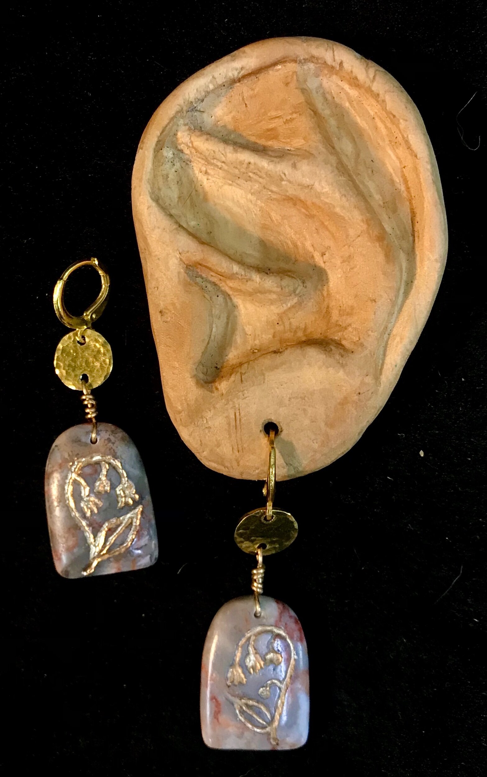 E9311536-2221-42D2-BC34-EC5CD403C697