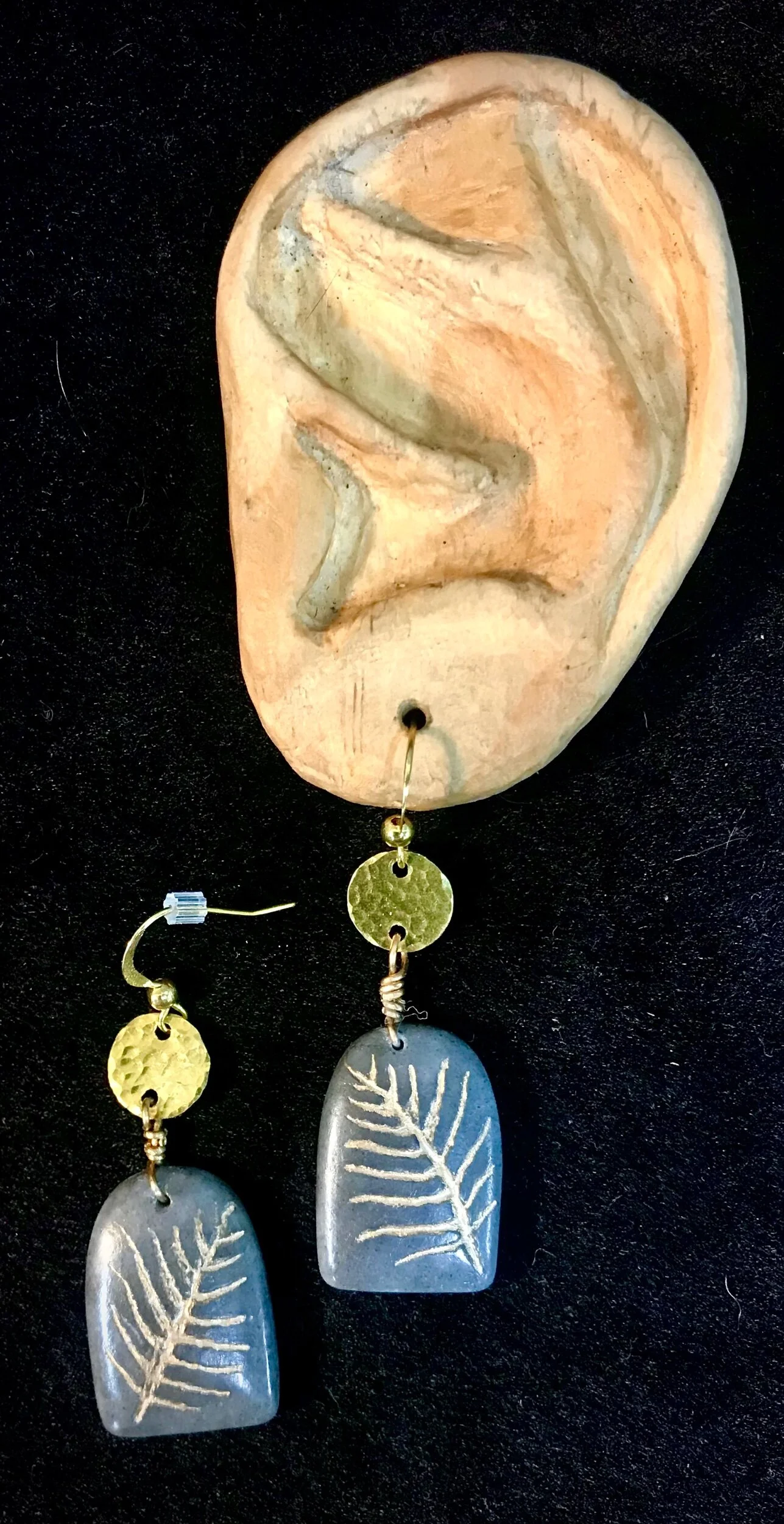 F97E0DC0-AA21-4BF7-8329-C2724FED3466