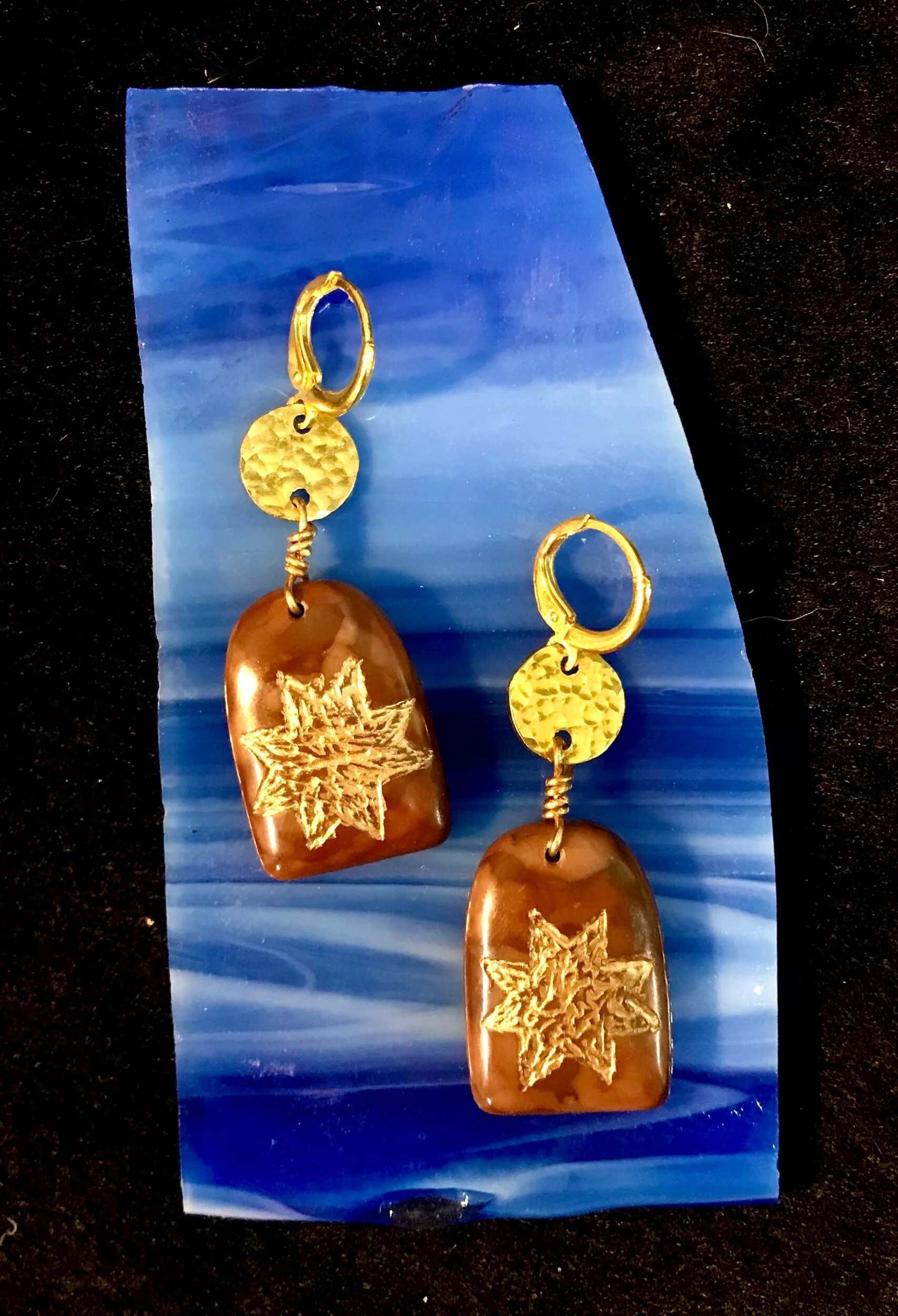 CEE3D998-0057-45F1-BE7E-766D772CBDDD