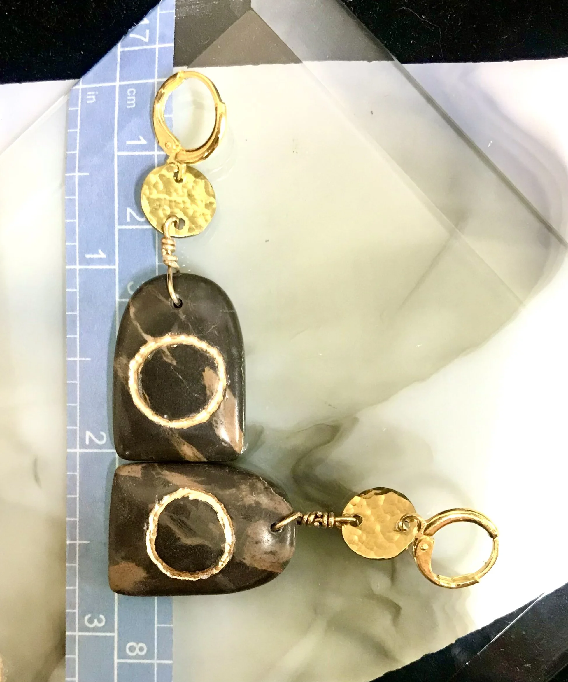 1853F716-8355-43D4-BABA-03238473A59B