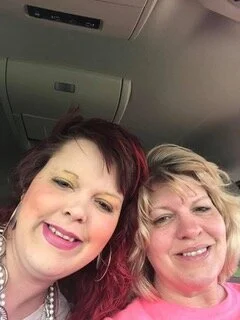 Dawn with her daughter.