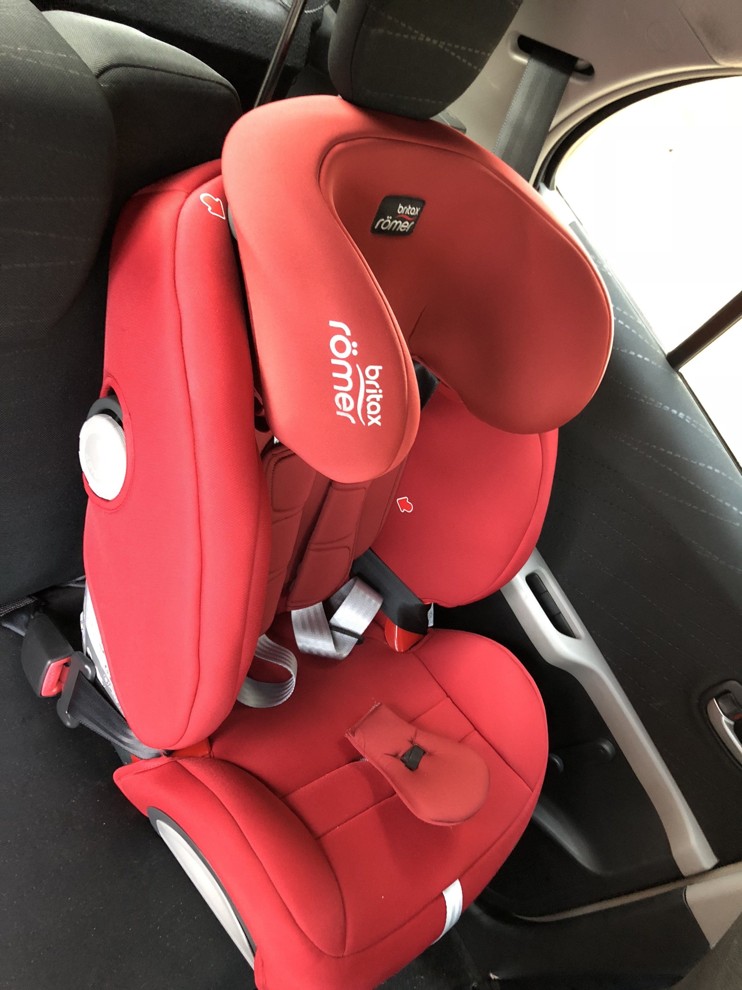 REVIEW: BRITAX ROMER CAR SEATS — UNLIKELY DAD