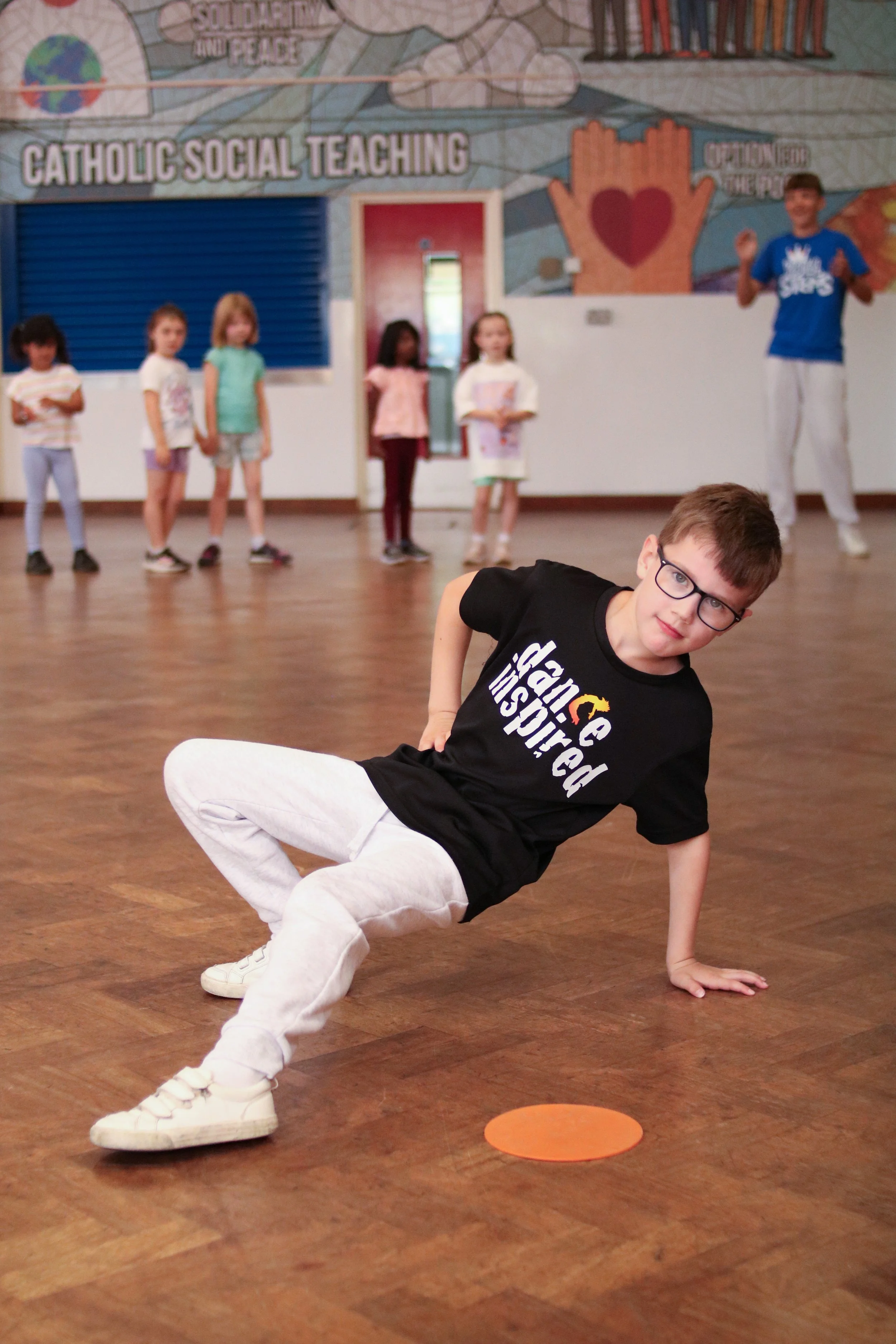 MINI GROOVERS DANCE CAMP - 4-7 YRS