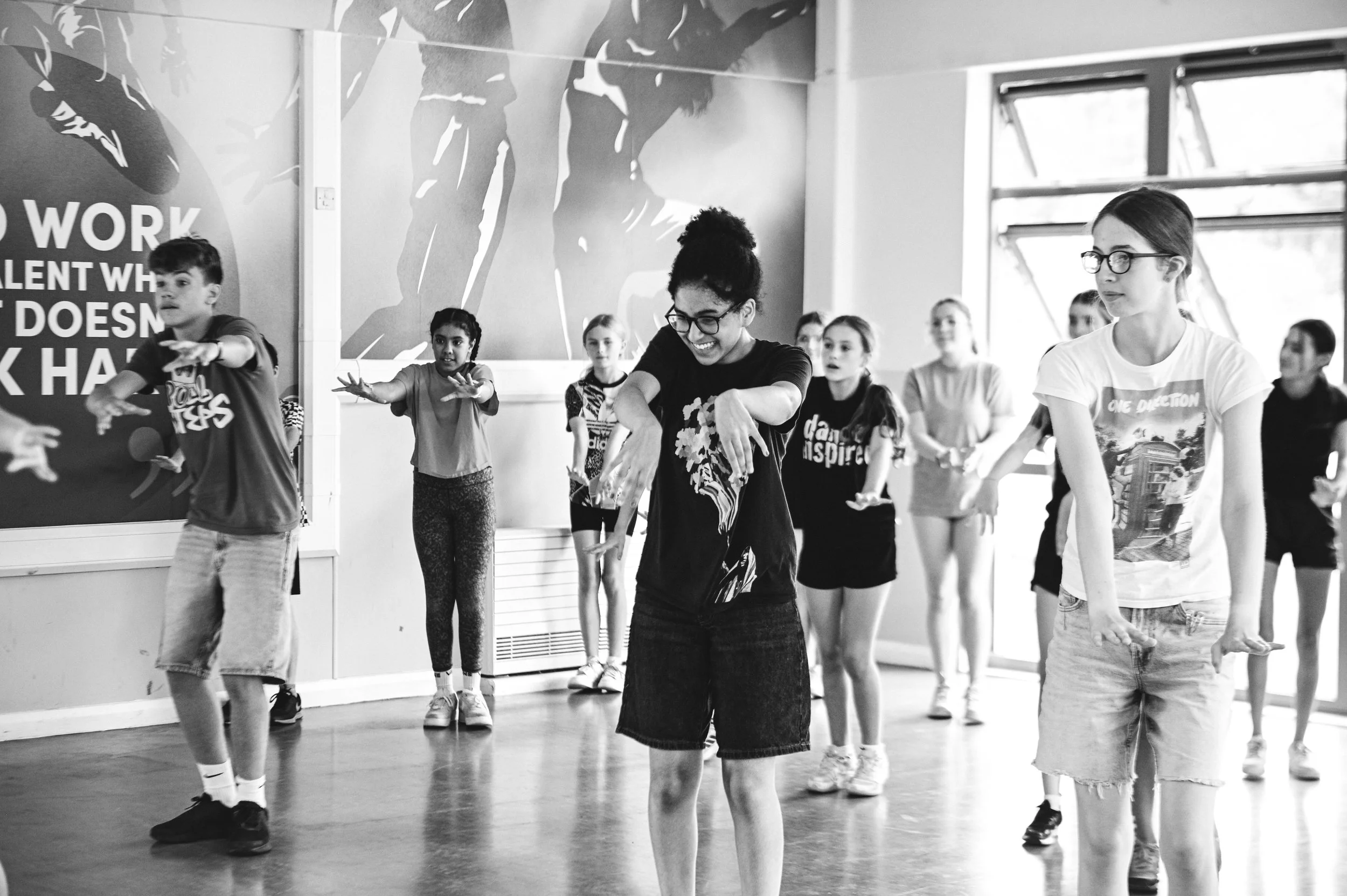 LET'S DANCE CAMP - 7-18 YRS