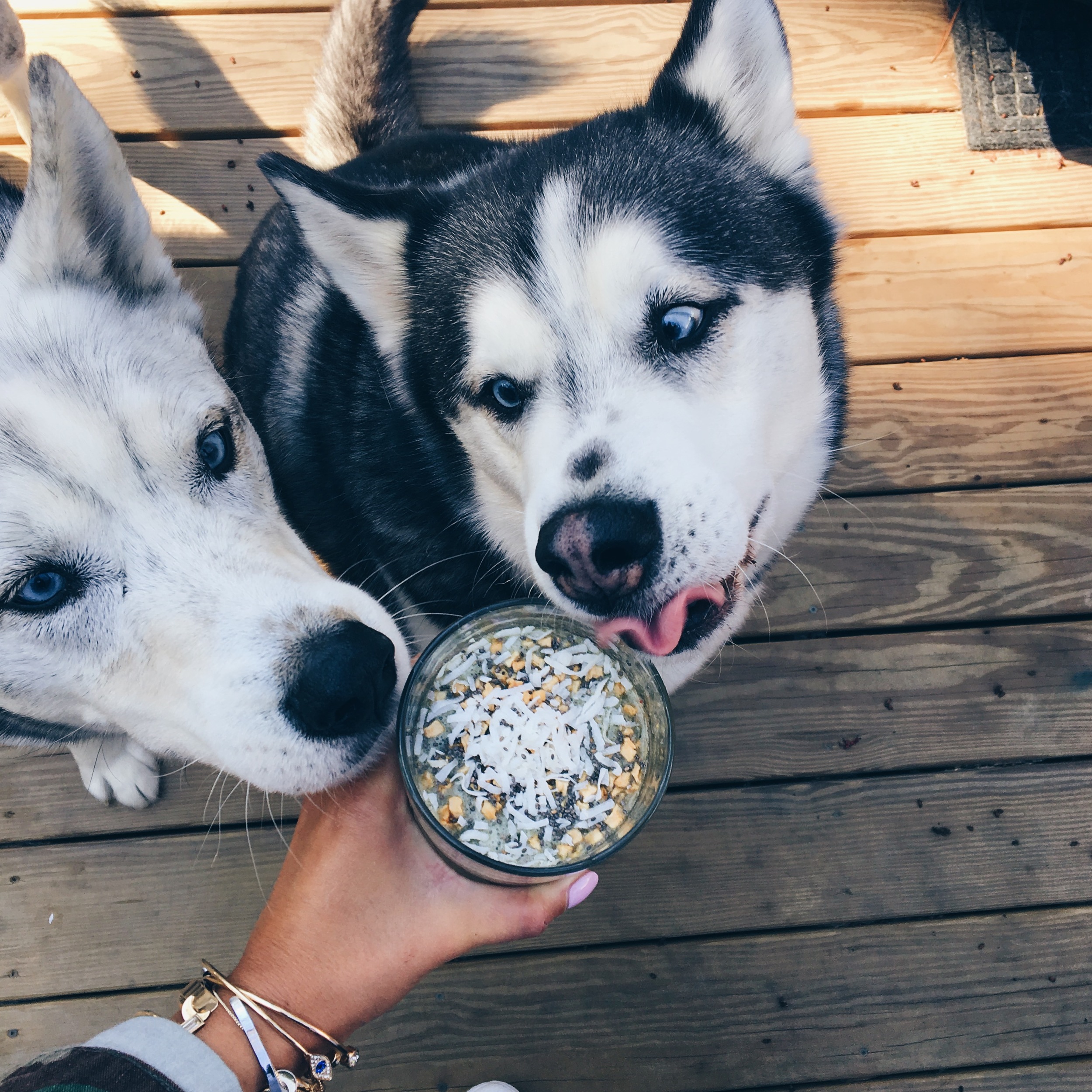 GREEN ON GREEN SMOOTHIE