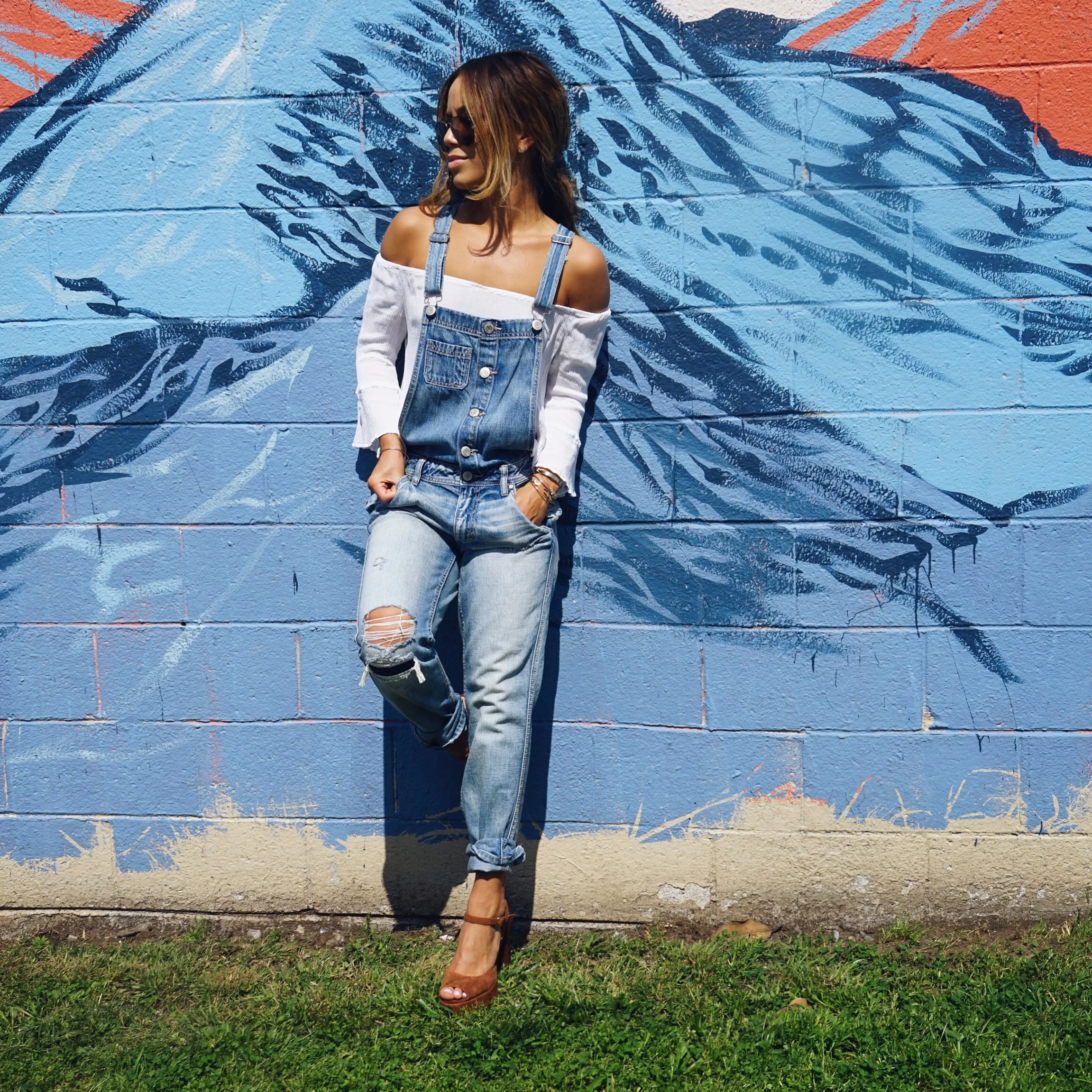 BARE SHOULDERS + OVERALLS