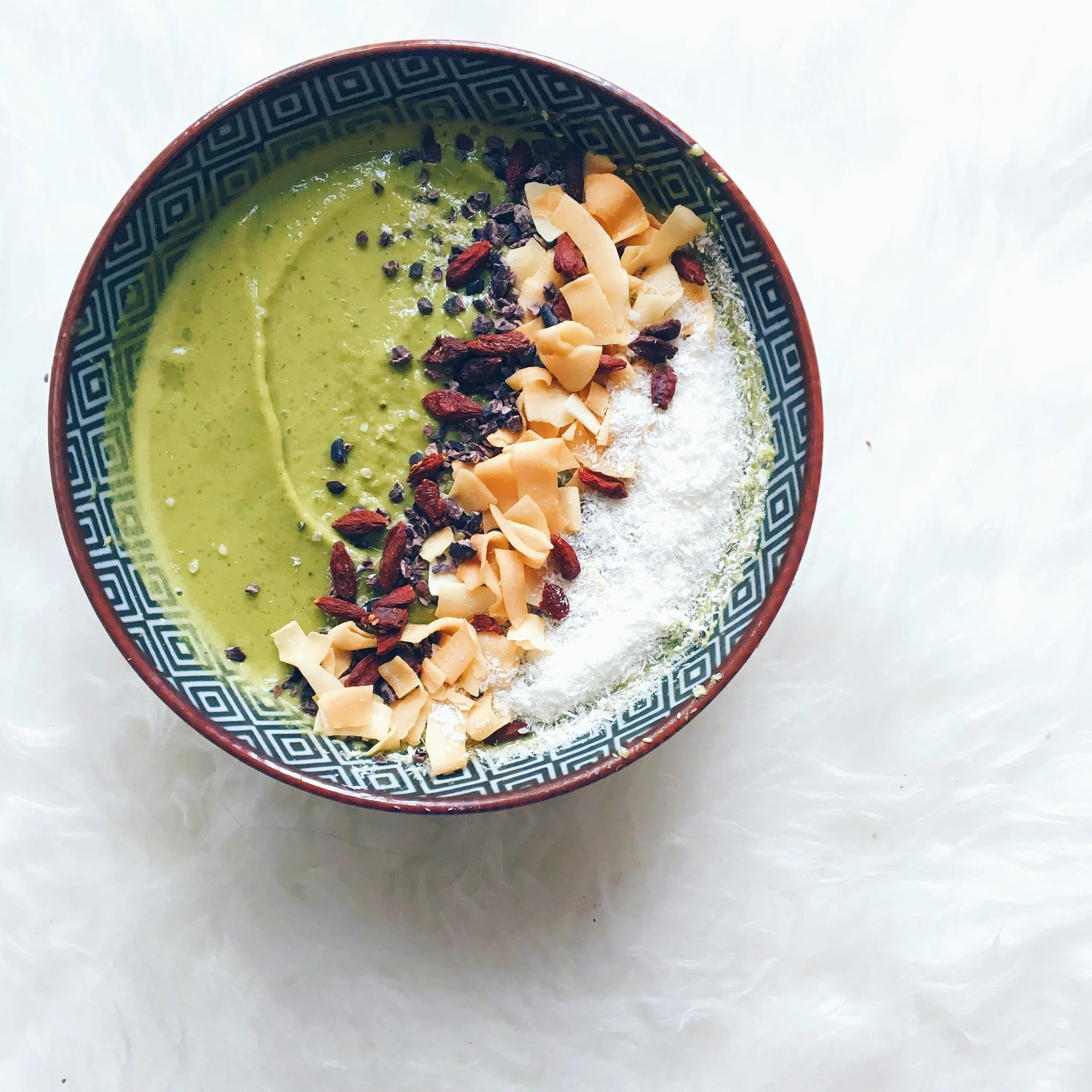 DAILY HARVEST ✖️ BLUHAZL SMOOTHIE BOWL