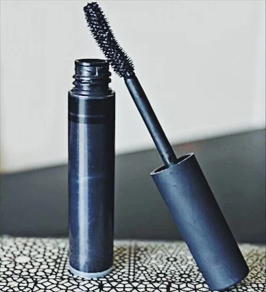DIY: ALL NATURAL VEGAN MASCARA