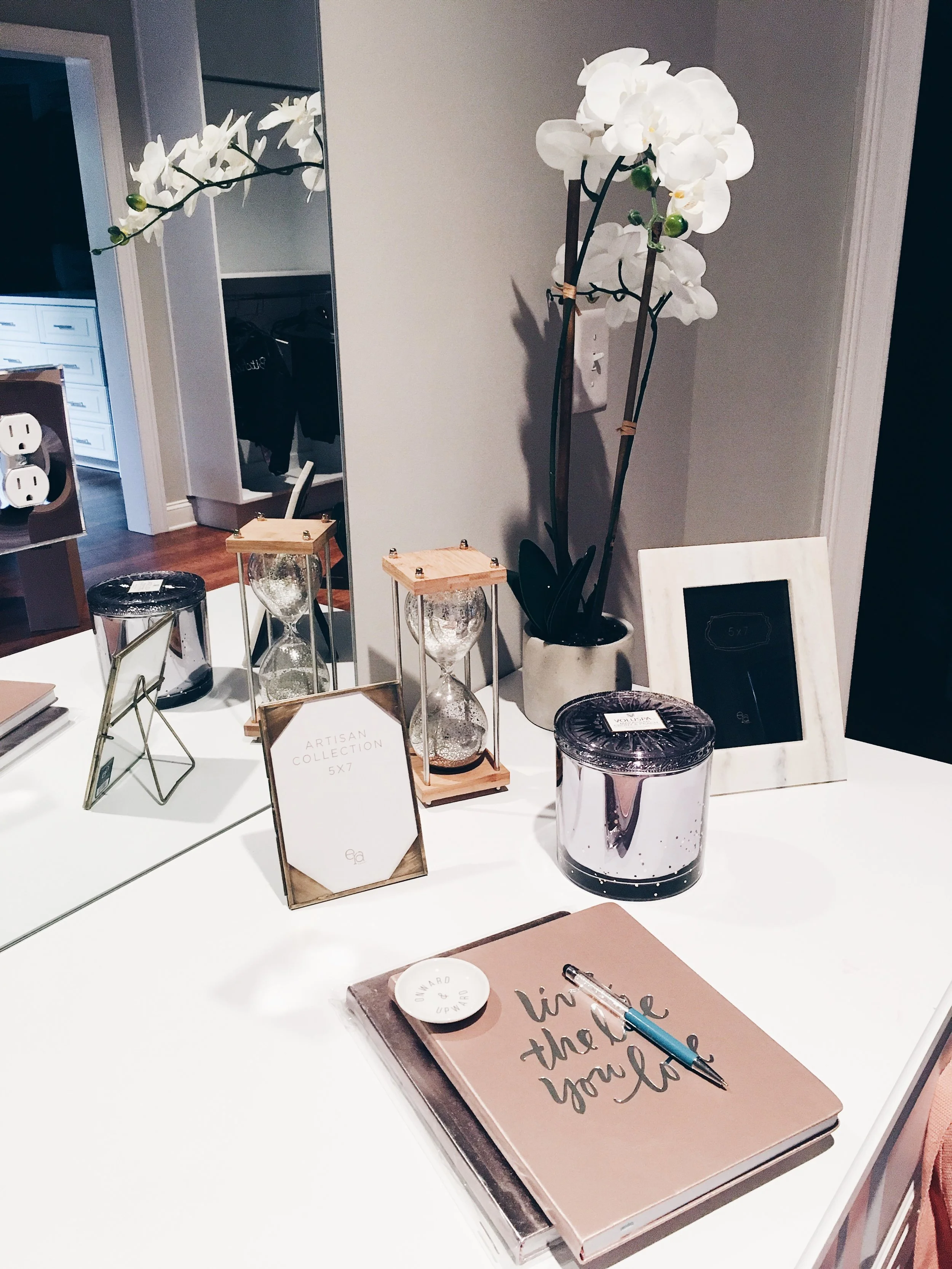 Office Lovin’ featuring Sparrow & Wren