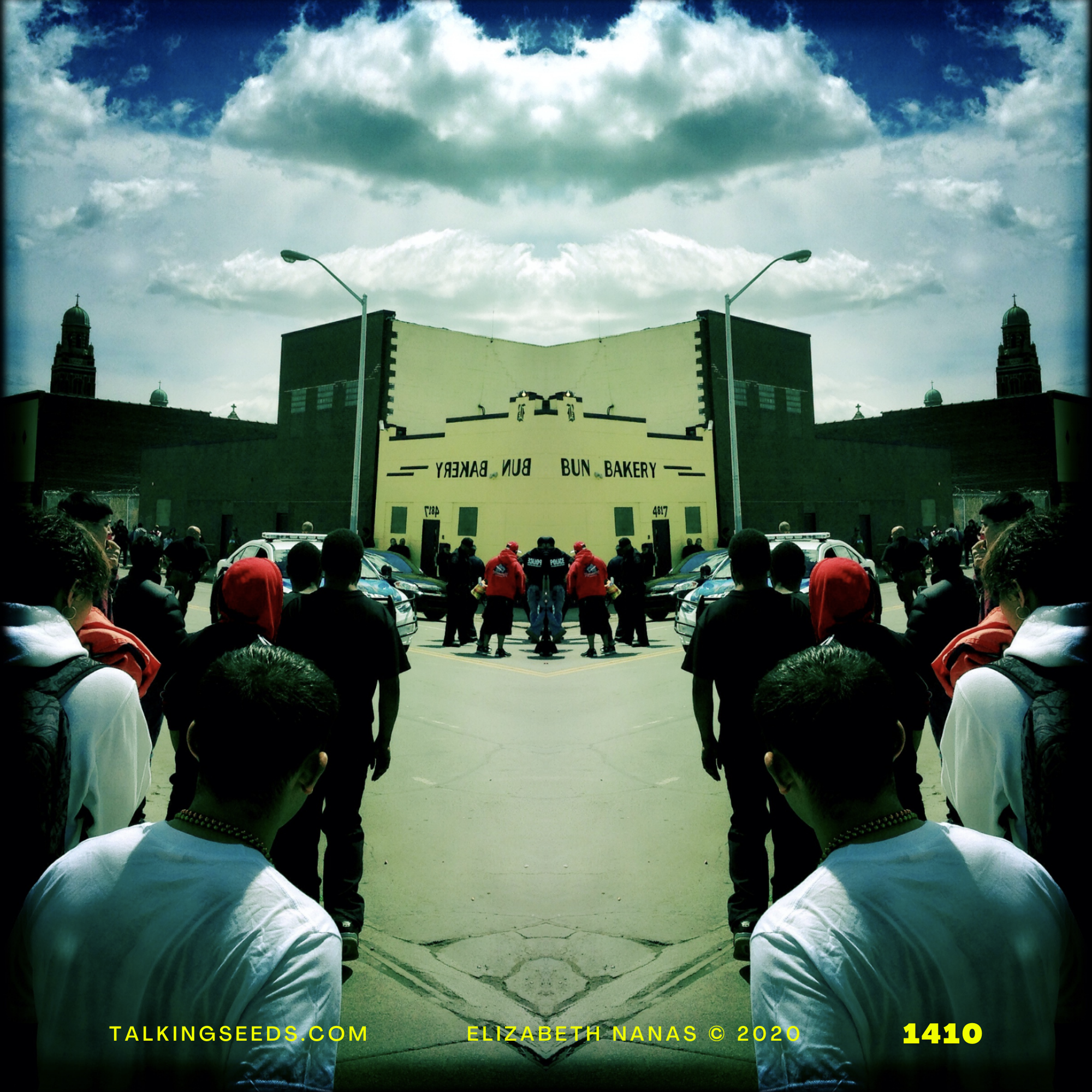 Just Ghosts #1410 Elizabeth Nanas © 2014, 2021 TalkingSeeds.com