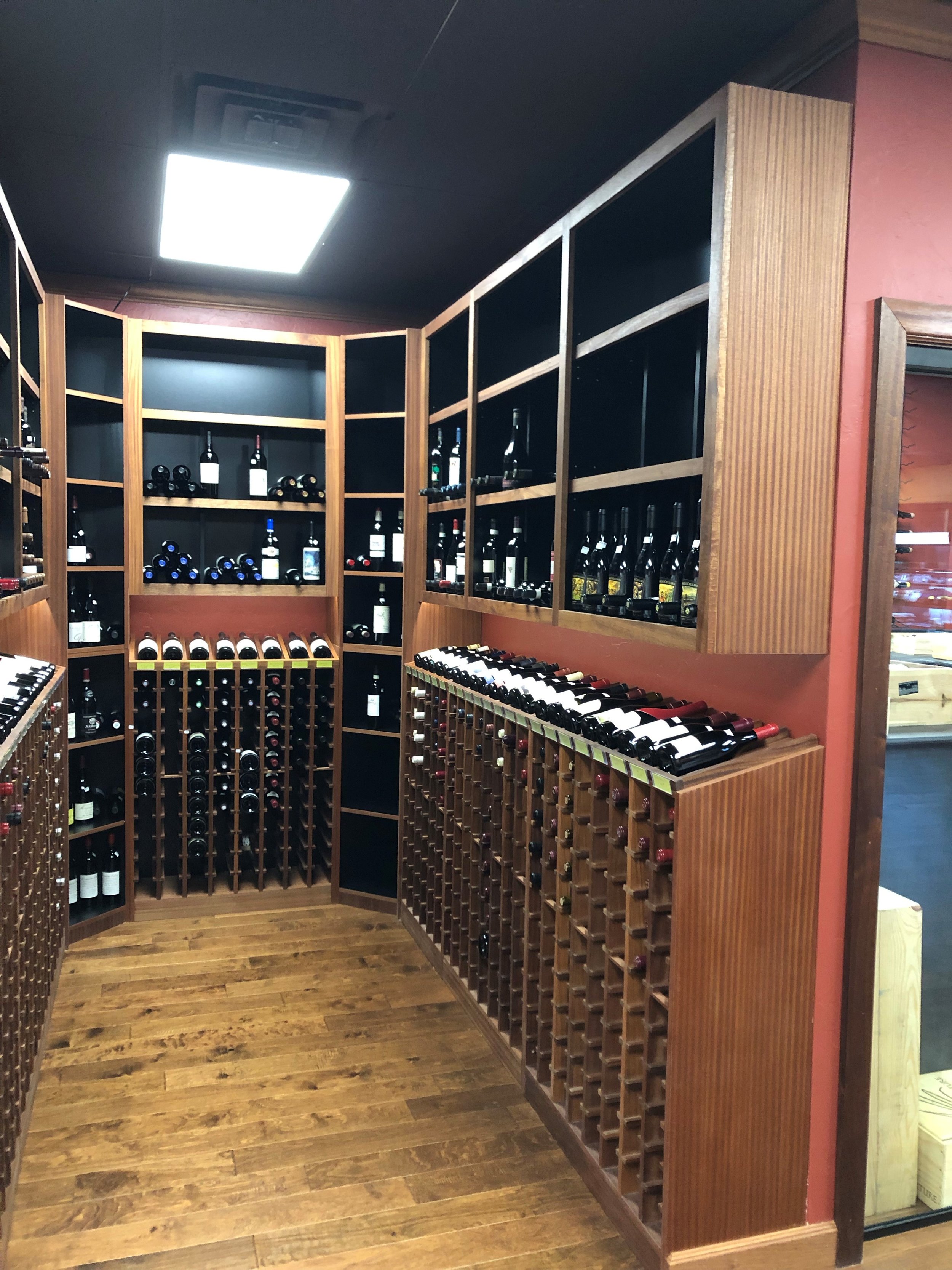 La Baguette: Wine Shop