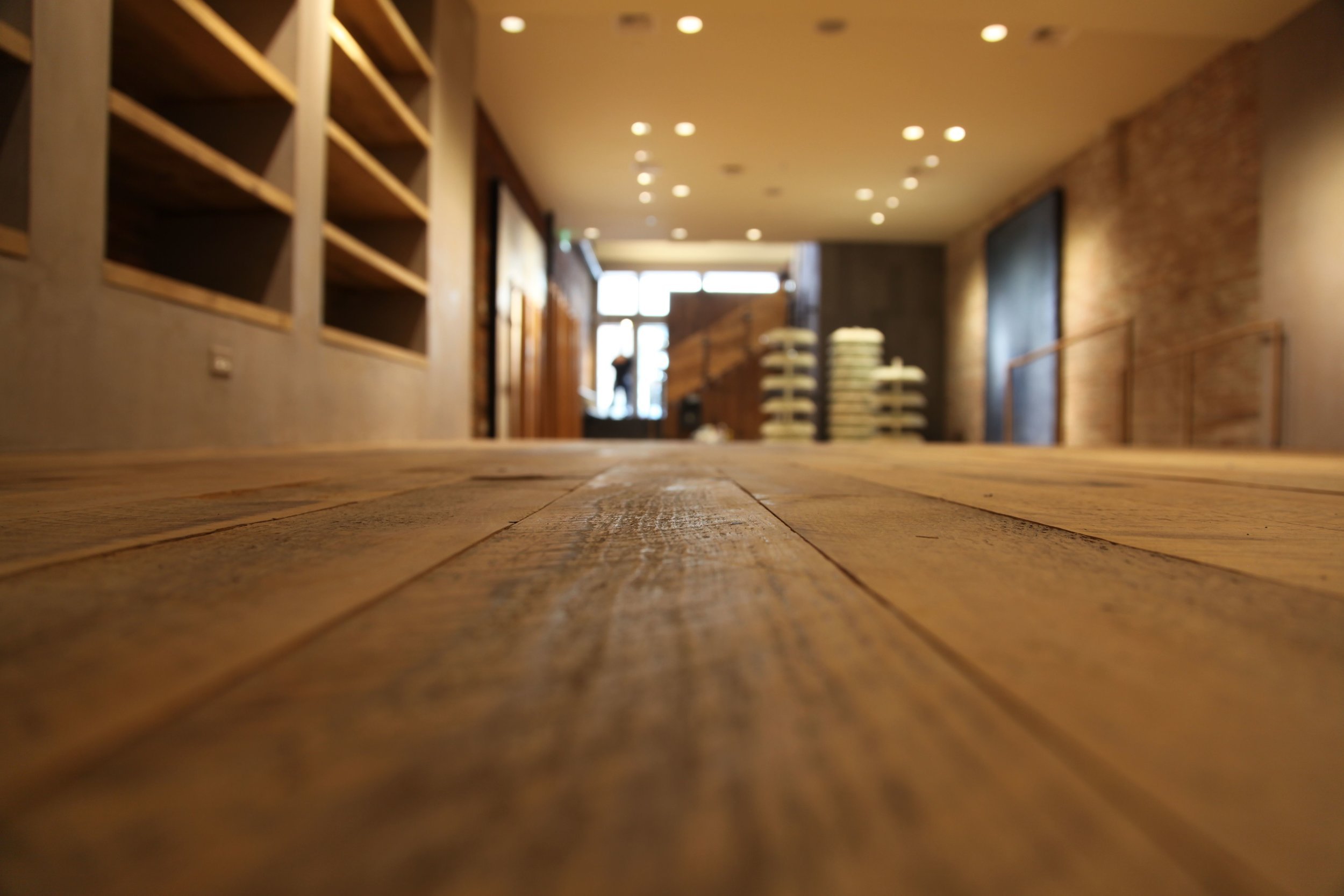 Anthropologie+Franklin+Retail+Build-Out+wood+flooring+shelves+15.jpeg