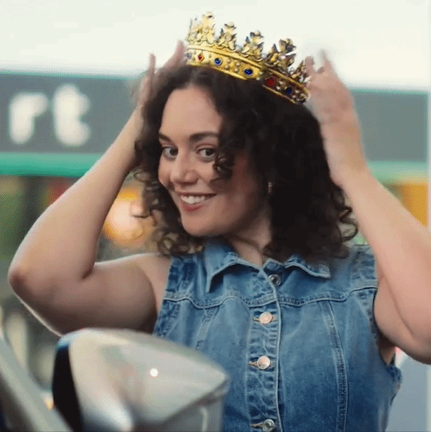 CrownGIF-ezgif.com-video-to-gif-converter.gif