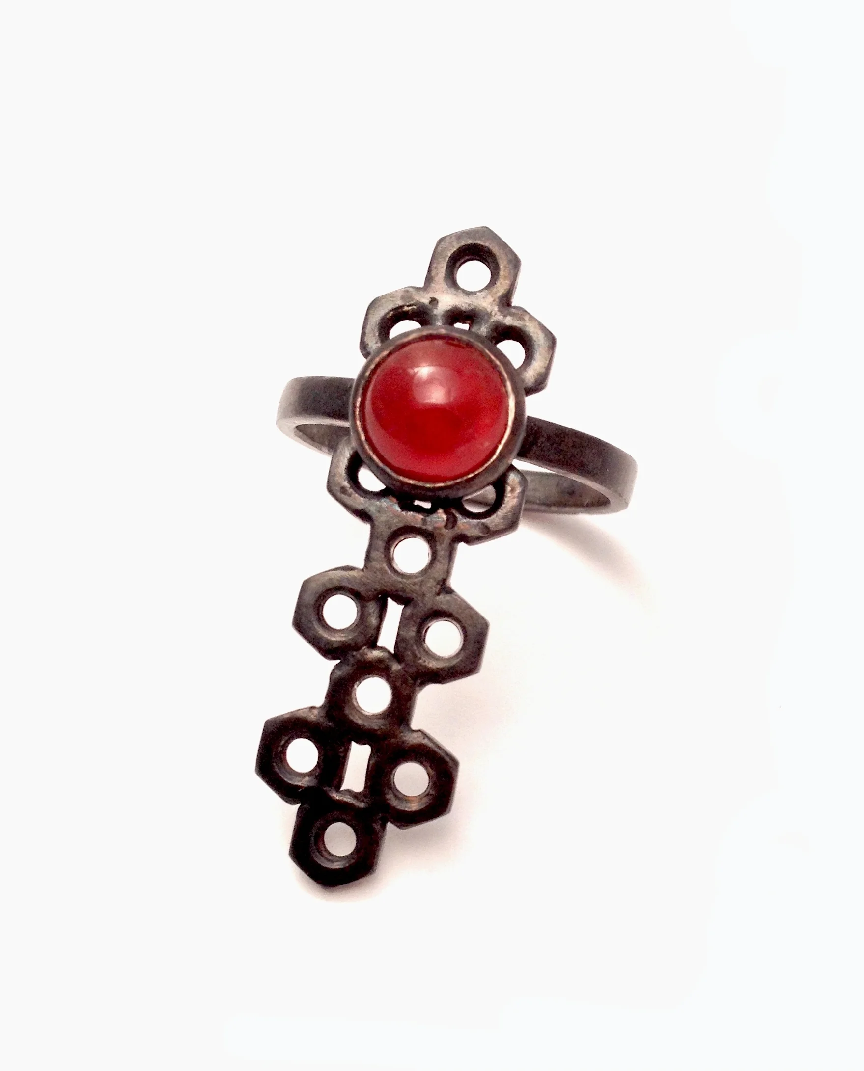 Red carnelian spear ring