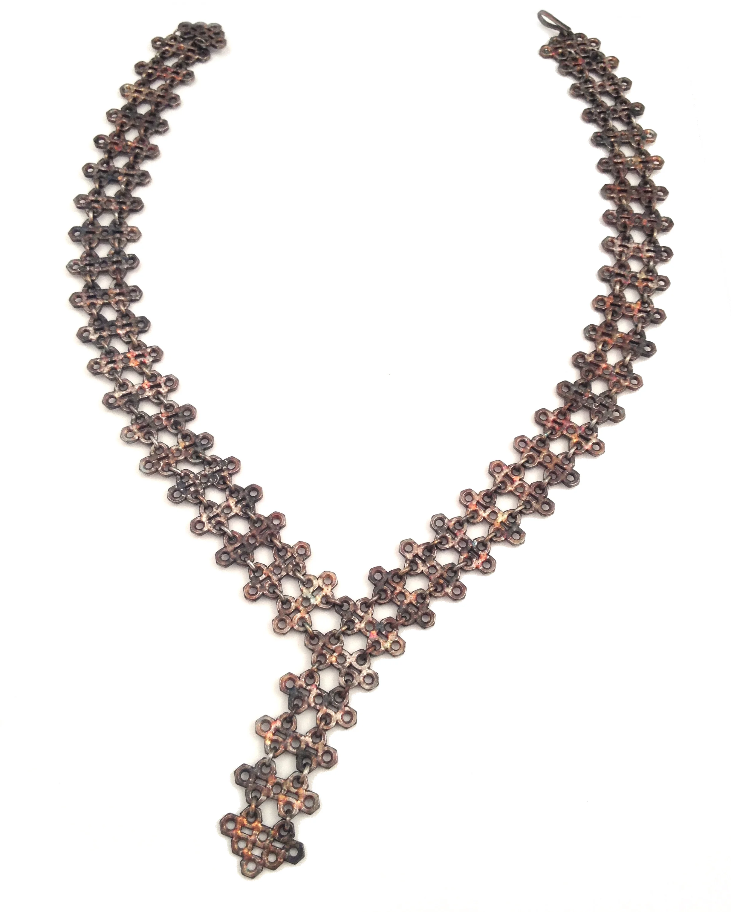 Articulated Y Necklace