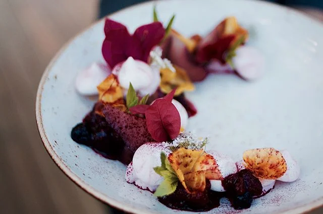 Chef Marie's mixed berry vegan meringue Special with beetroot soy yoghurt & tea poached pear 😍