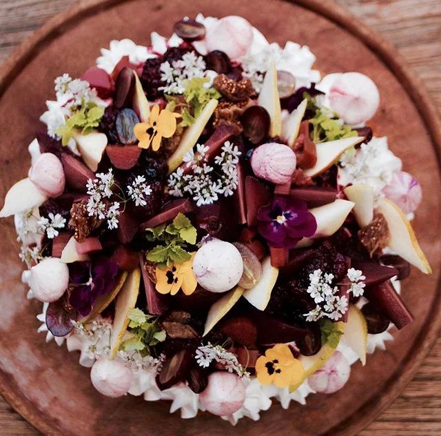 Surprising your close ones is a piece of cake with our beautiful winter cakes. Add one to your booking at acre, or order them for pick up when entertaining at home✨