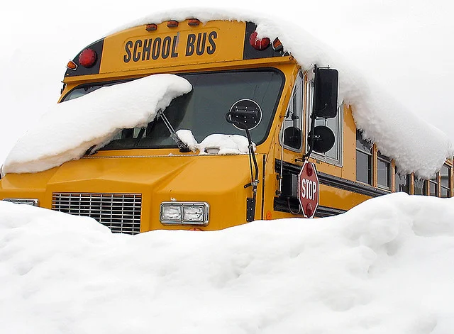 snowbus.jpg