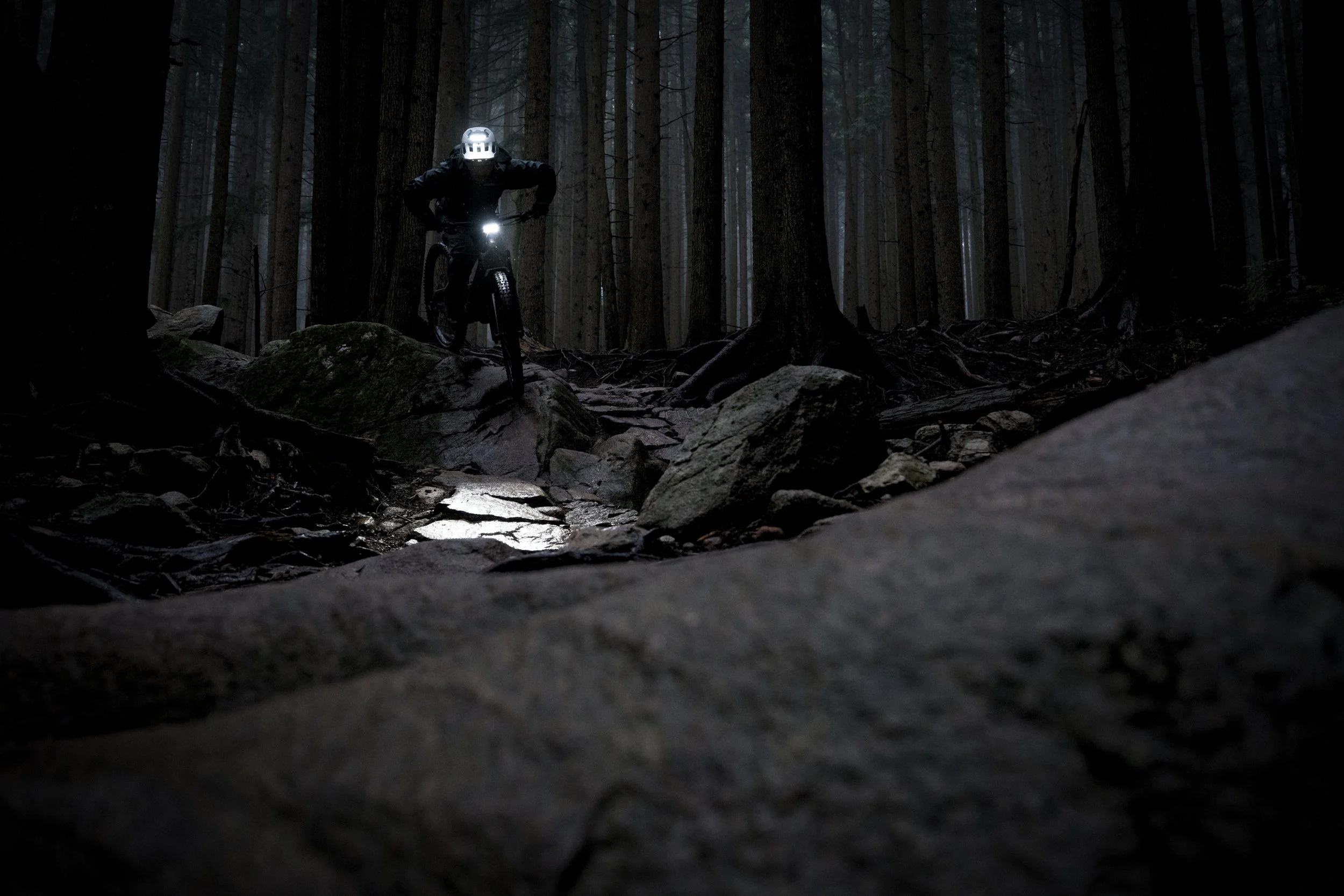  Outbound Lighting Rider: Alec Suriyuth 