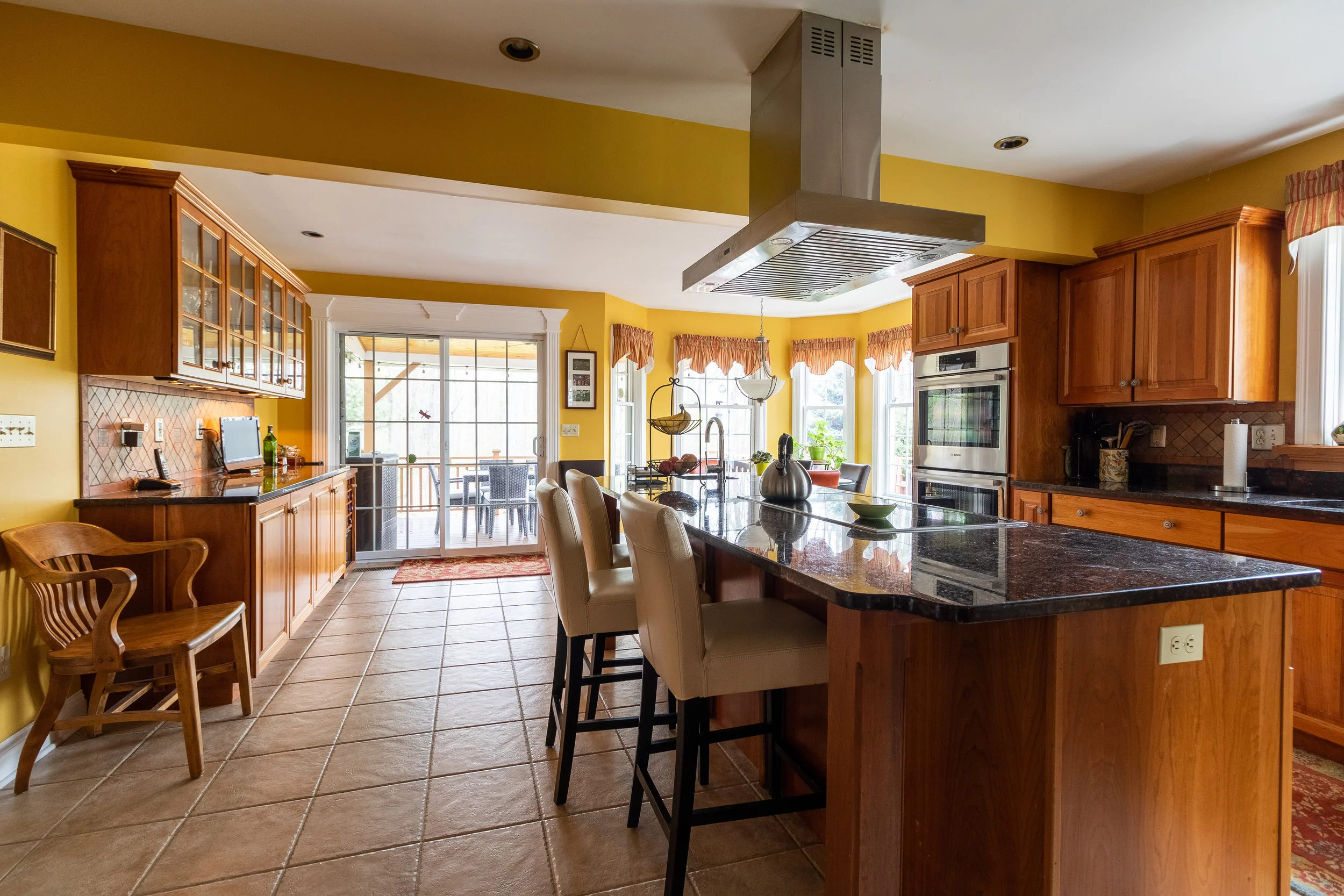 Kitchen 1.jpg