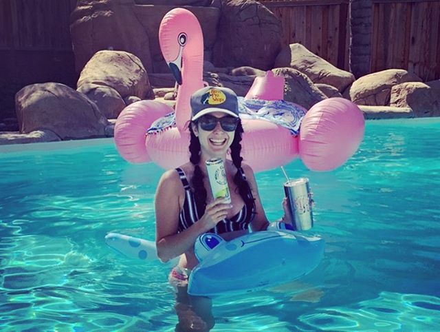 Just another white girl floating around waiting for a @whiteclaw sponsorship🤷🏻&zwj;♀️