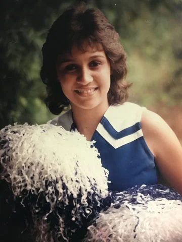Sue.Cheerleader,Waiākea.jpg
